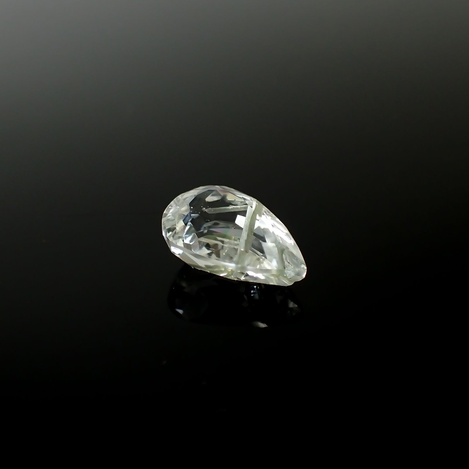 アパタイトイントパーズ(宝石名アパタイト イン トパーズ)ブラジル産 11.67ct 識別済[240225926]17x11.5mm前後