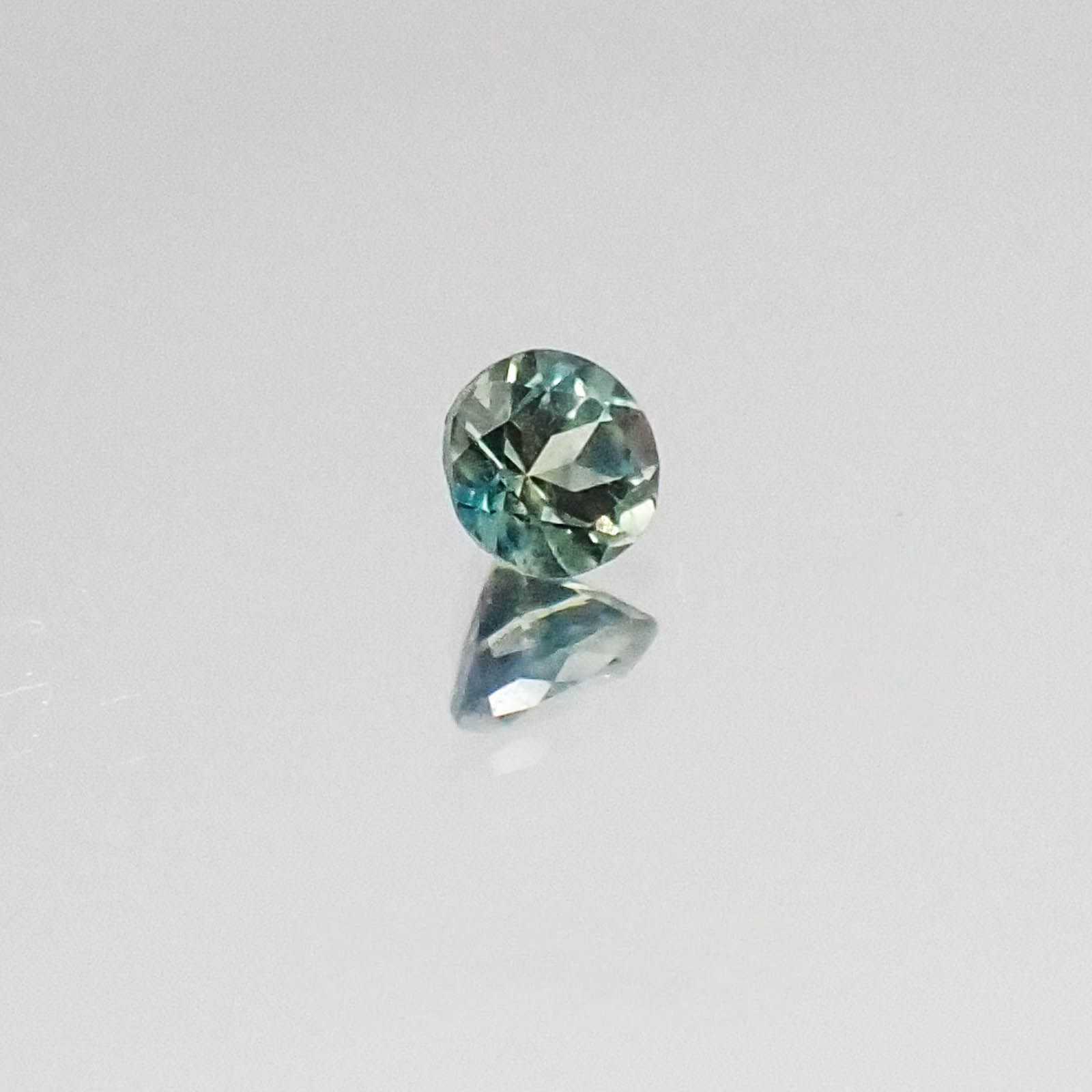 モンタナサファイア アメリカ産 ルース 0.17ct[20073889]3.2×3.2mm前後