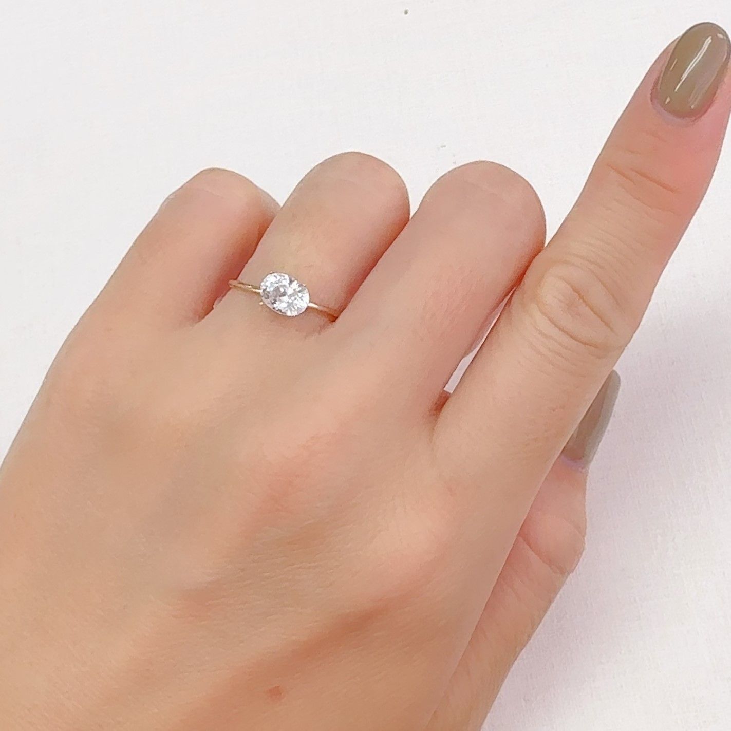 カラーレスジルコン(宝石名ジルコン)スリランカ/カンボジア産 1.52ct 識別済[240928893]7.1x5.1mm前後