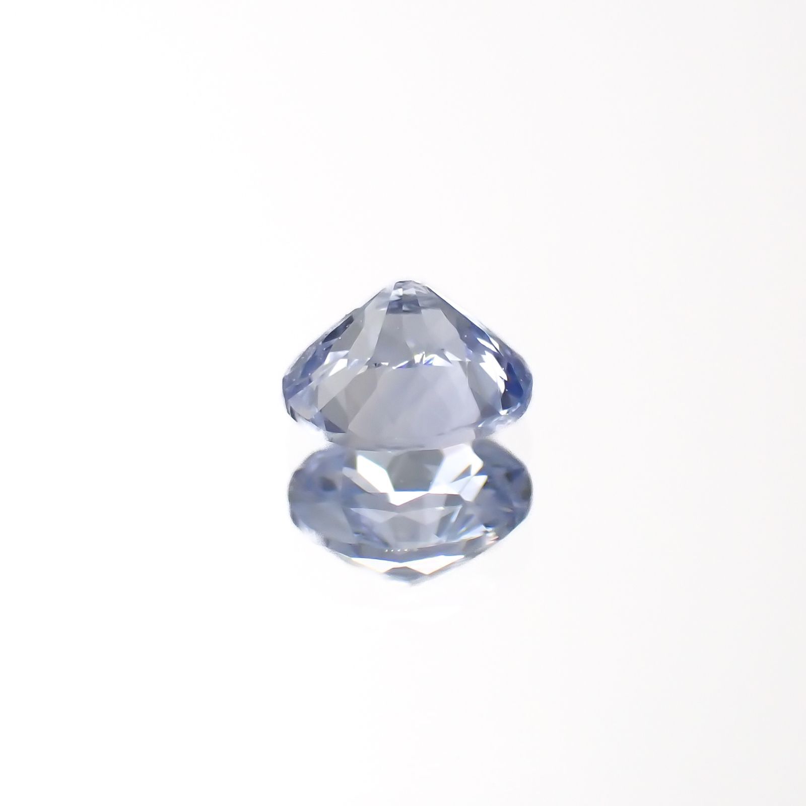 アイスブルーサファイア(宝石名サファイア)スリランカ/マダガスカル産 0.27ct 識別済[220918072]4x3.6mm前後