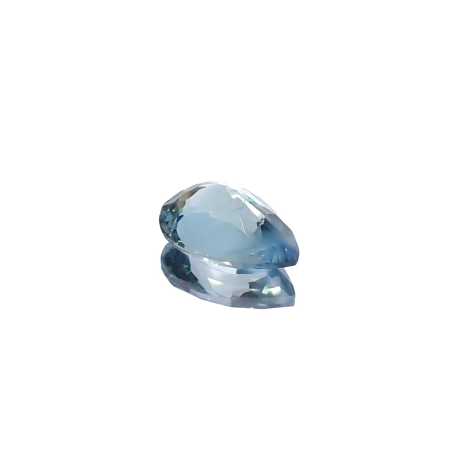アパタイト フルオレッセンス ジンバブエ産 3.12ct[240527580]11.9x8mm前後
