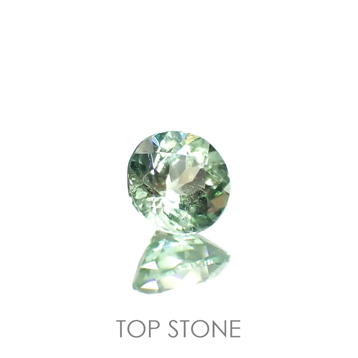 バナジウムコーネルピン(宝石名コーネルピン)タンザニア・タンガ州産 0.36ct 識別済[230320931]4.4x4.3mm前後