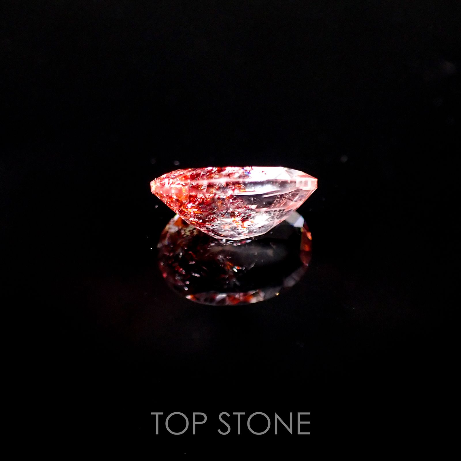 ファイヤークォーツ ナイジェリア産 ルース 1.73ct[210610716]10×7mm前後