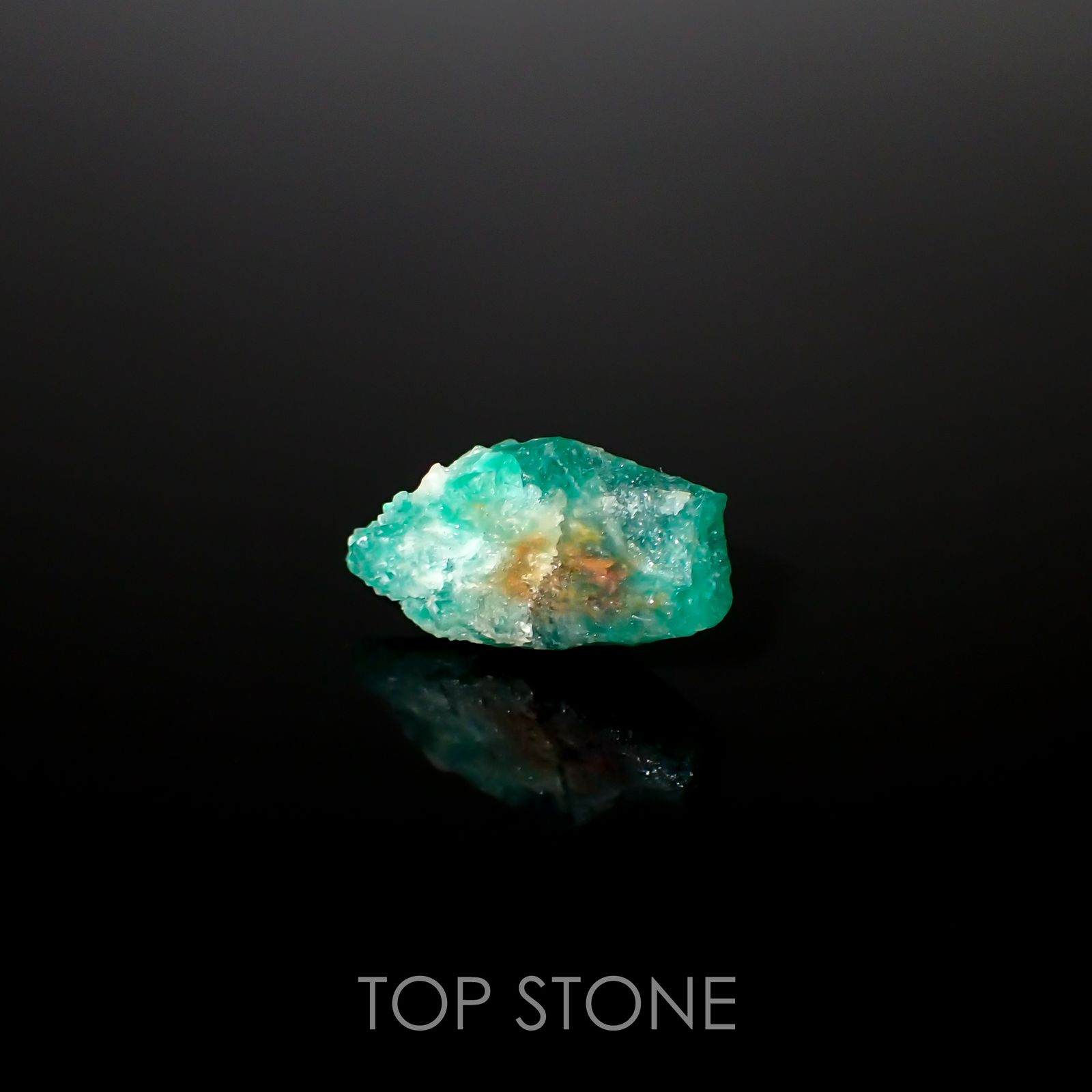 エメラルド 原石 コロンビア・ムゾー鉱山産 5.94ct[220515782]17.4x9.3mm前後 | TOP STONE(トップストーン)