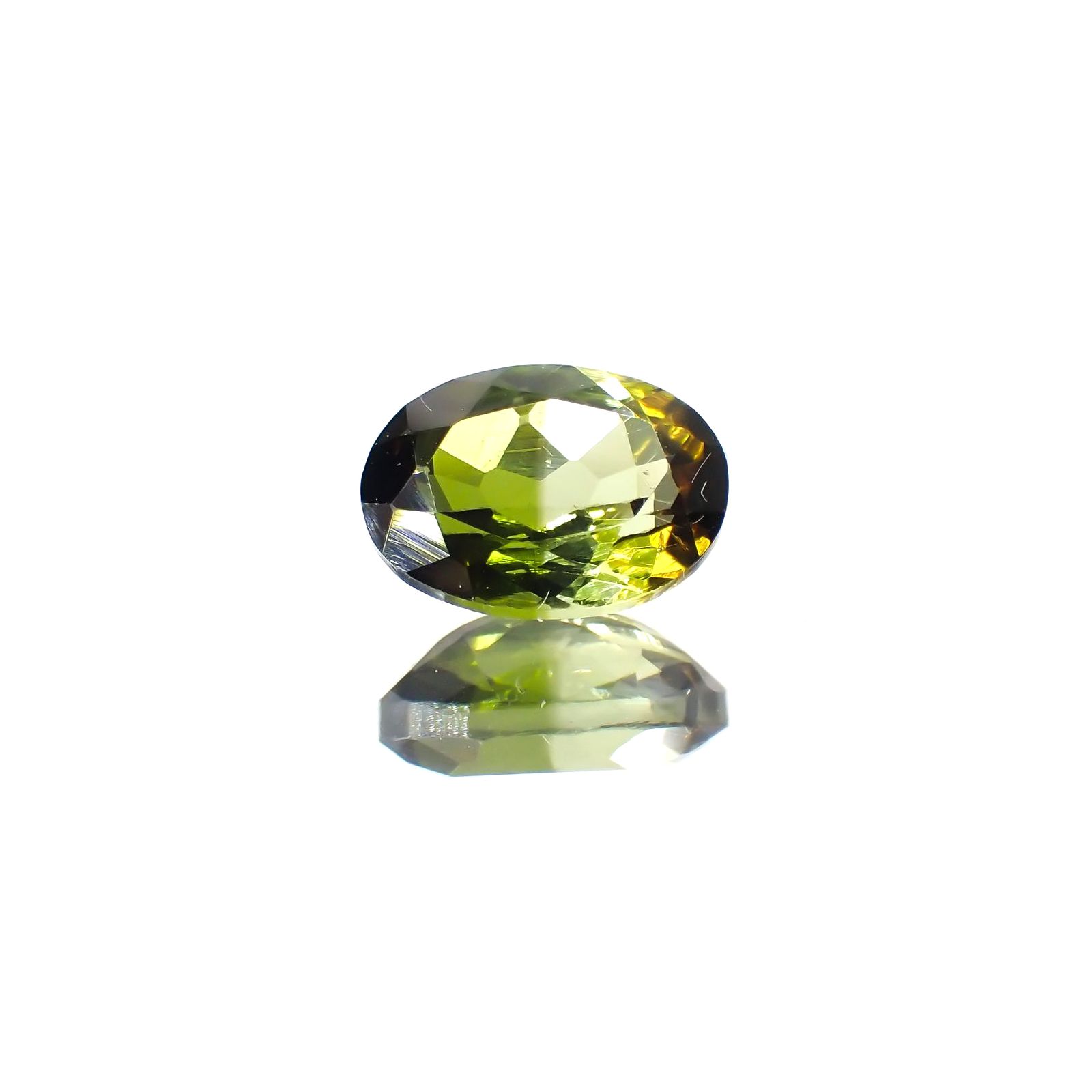 バイカラートルマリン(宝石名バイカラー・トルマリン) ブラジル/アフリカ産 0.95ct 識別済[211013566]7.3×5.3mm前後