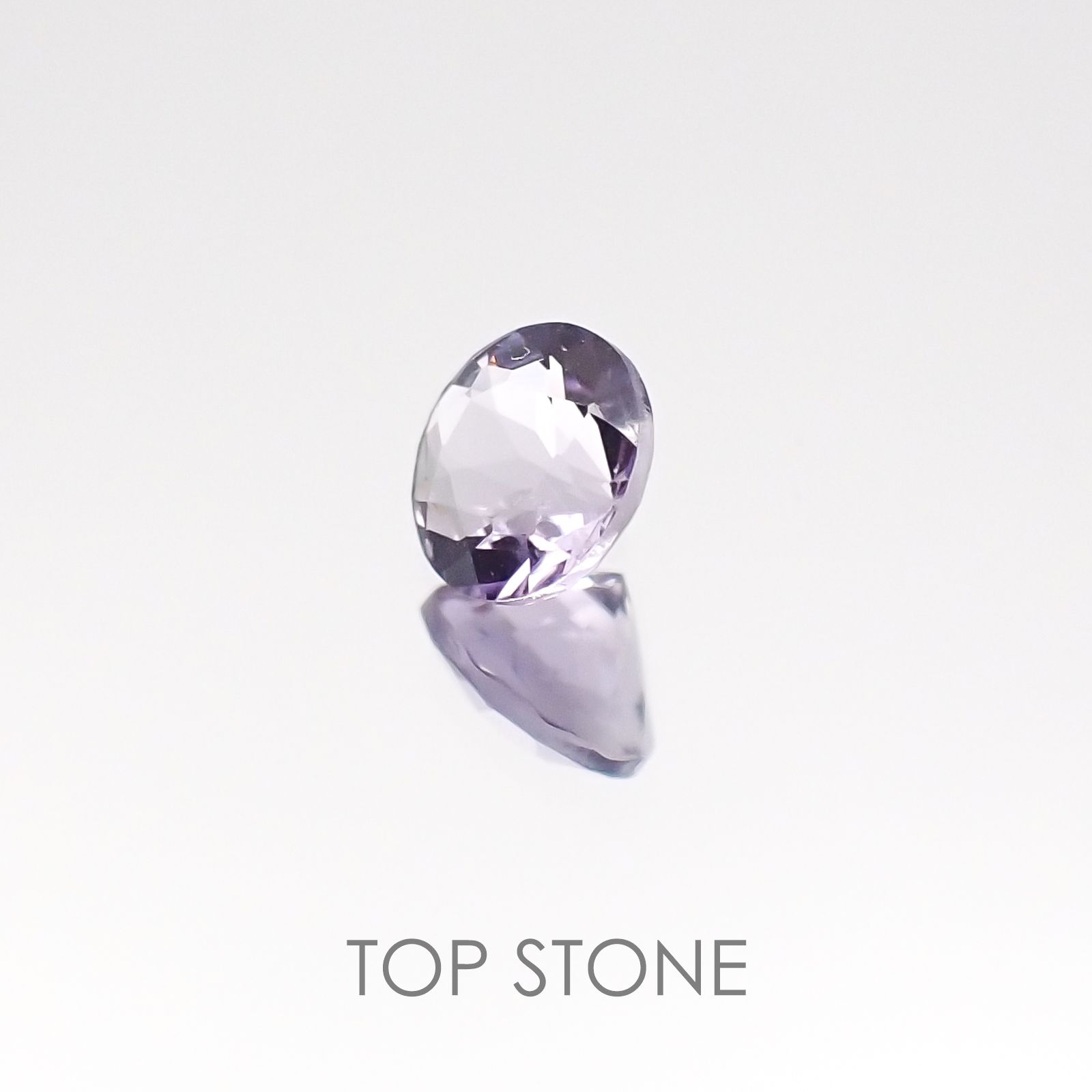 マリアライト(宝石名パープル・スキャポライト) スリランカ産 0.24ct 識別済[20117687]4.1×4mm前後