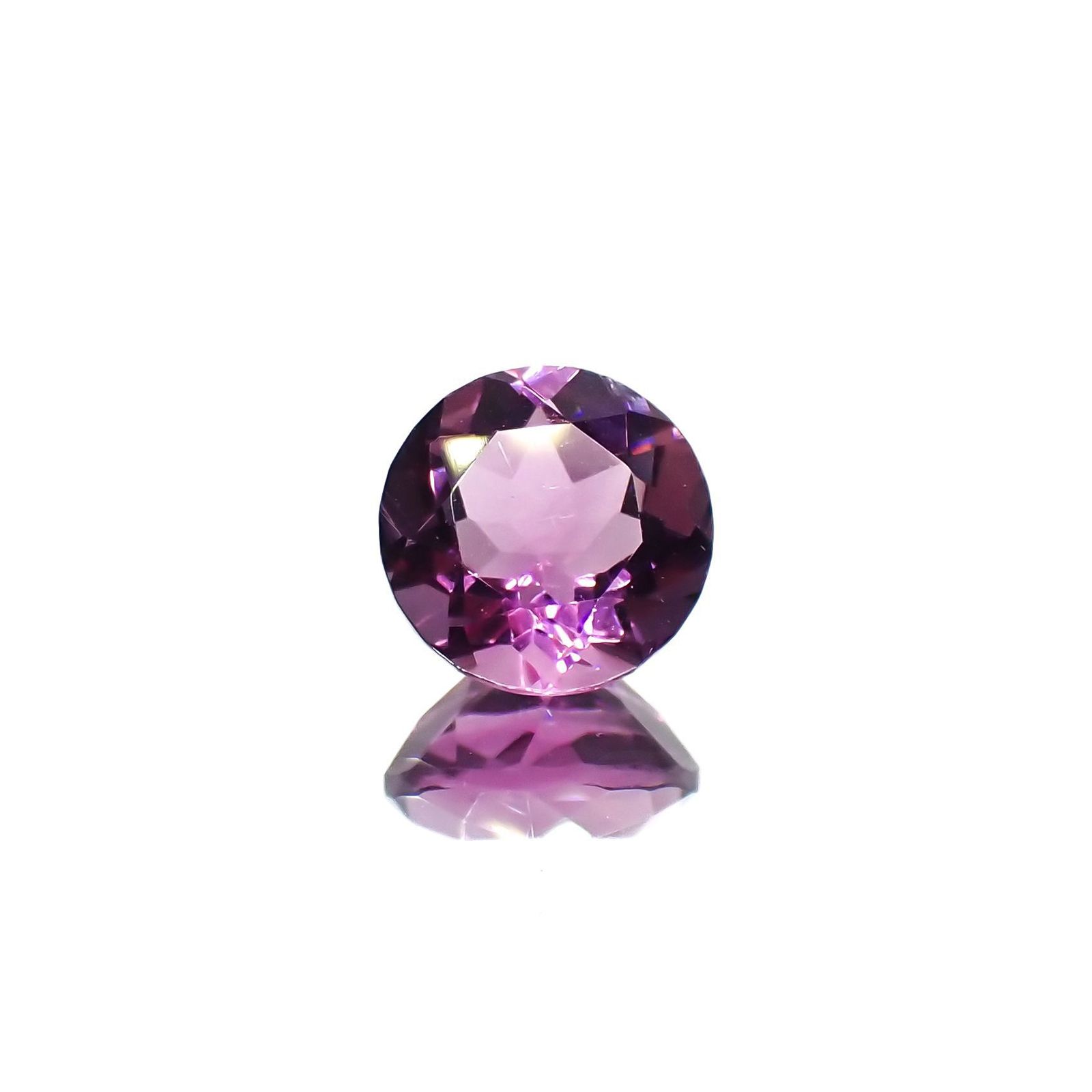 ピンクパープルフローライト 中国産 1.60ct / 7.1x7.1mm前後 [221018445]