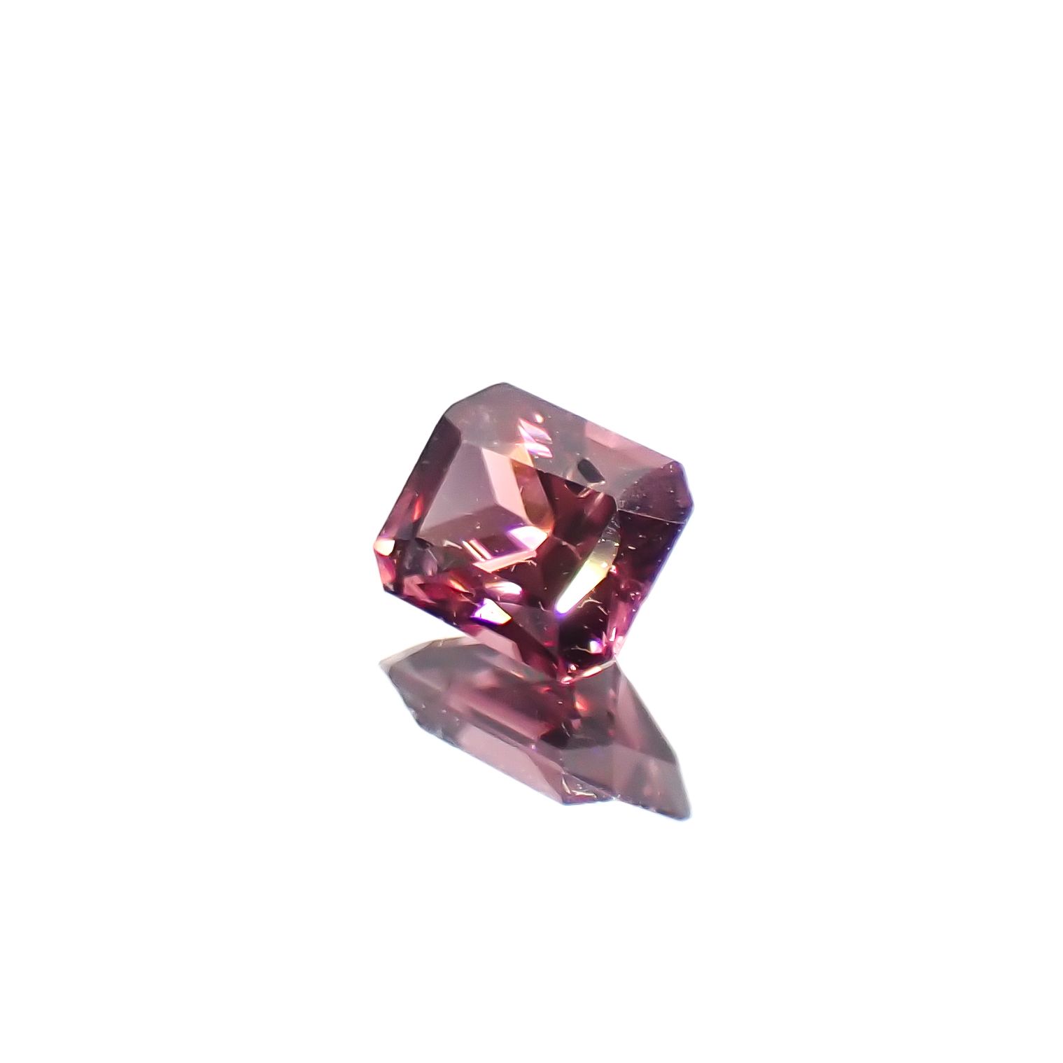 ピンクジルコン スリランカ/カンボジア産 0.46ct[240627921]4.6x3.5mm前後
