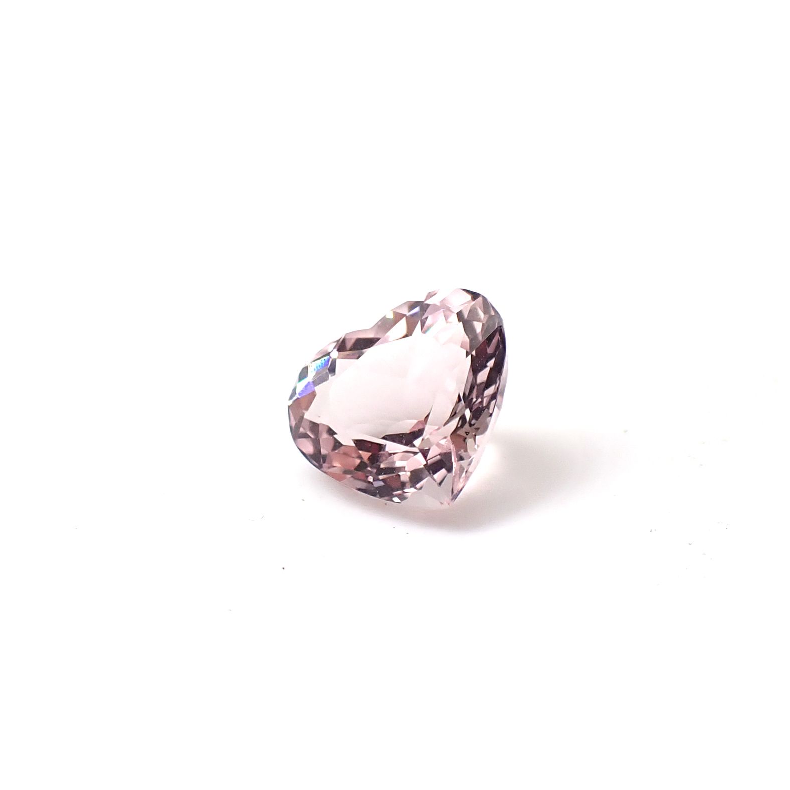 モルガナイト ブラジル産 1.15ct [250730878]6.7x7.6mm前後