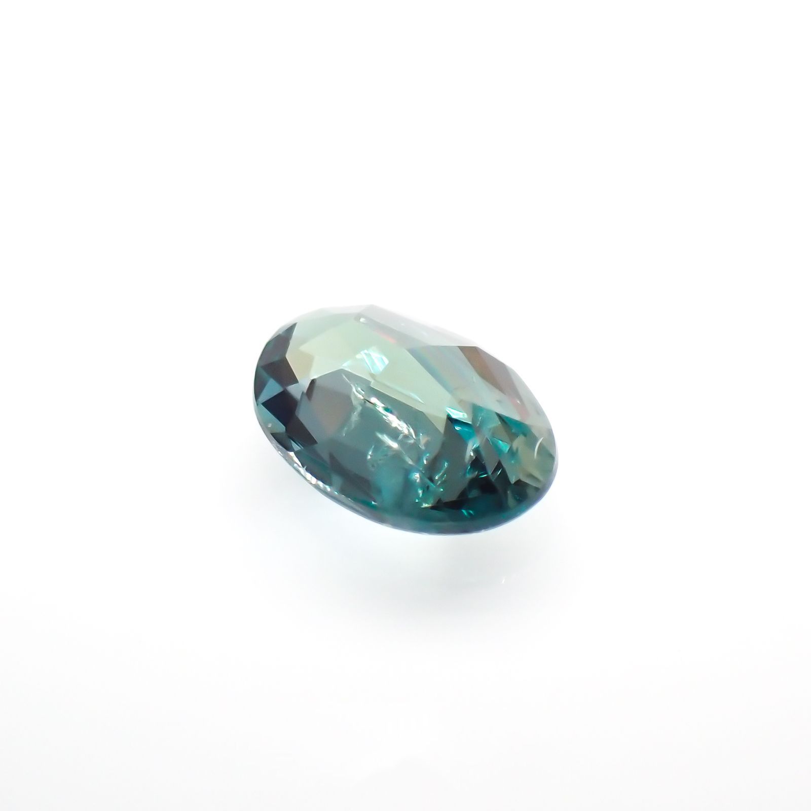 アレキサンドライト(宝石名アレキサンドライト)ブラジル産/EmeraldMains社製 0.138ct ソ付(彩珠)[220113816]3.9x2.7mm前後