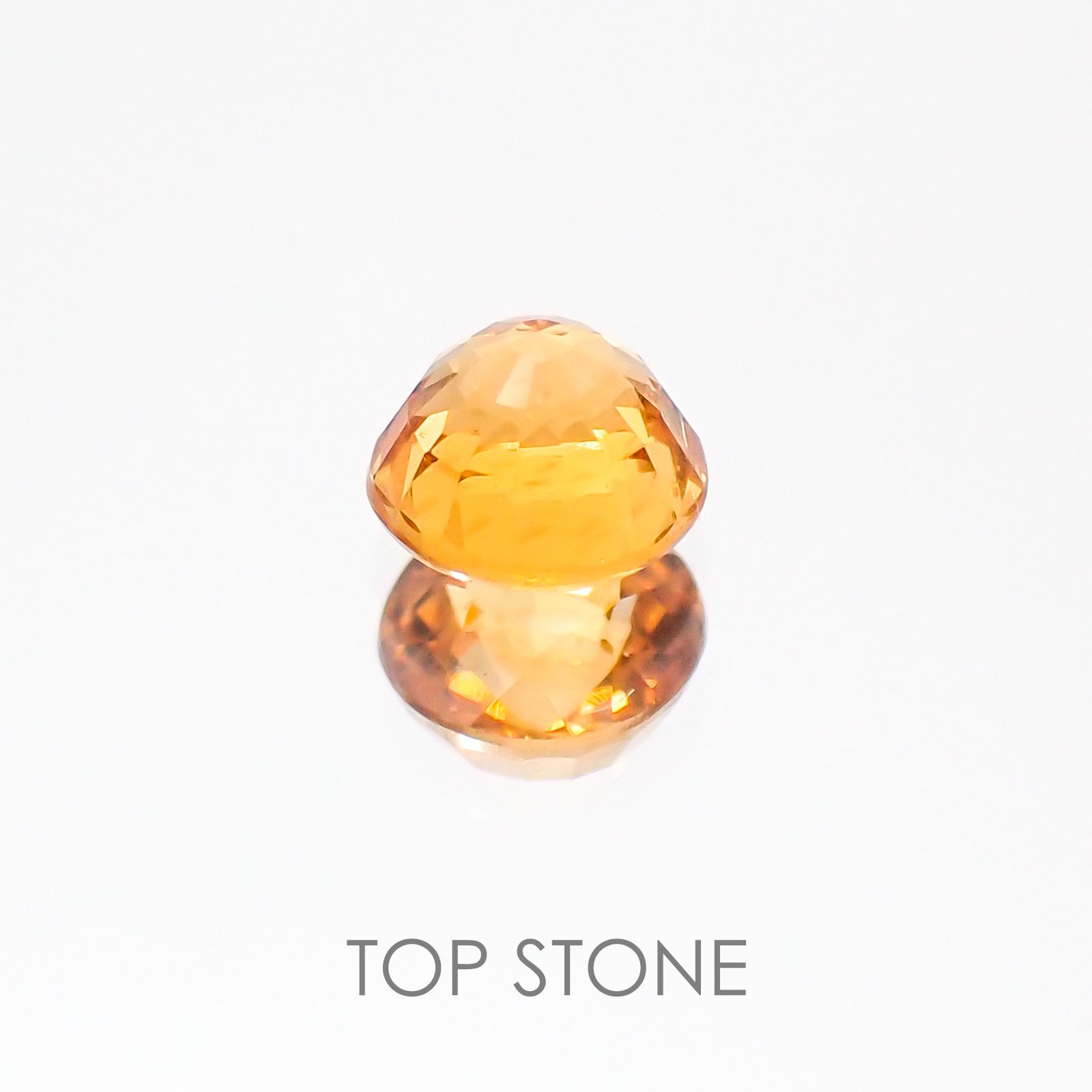 マンダリンガーネット ケニア産 ルース 0.42ct[20128105]4.1×4.1mm前後