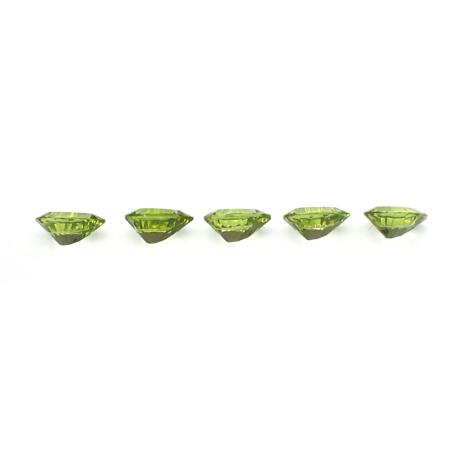 <ランダムセレクト1個販売>◇コンケーブカット◇ペリドット 中国産 約1.05-1.36ct[230722578]9x6mm前後