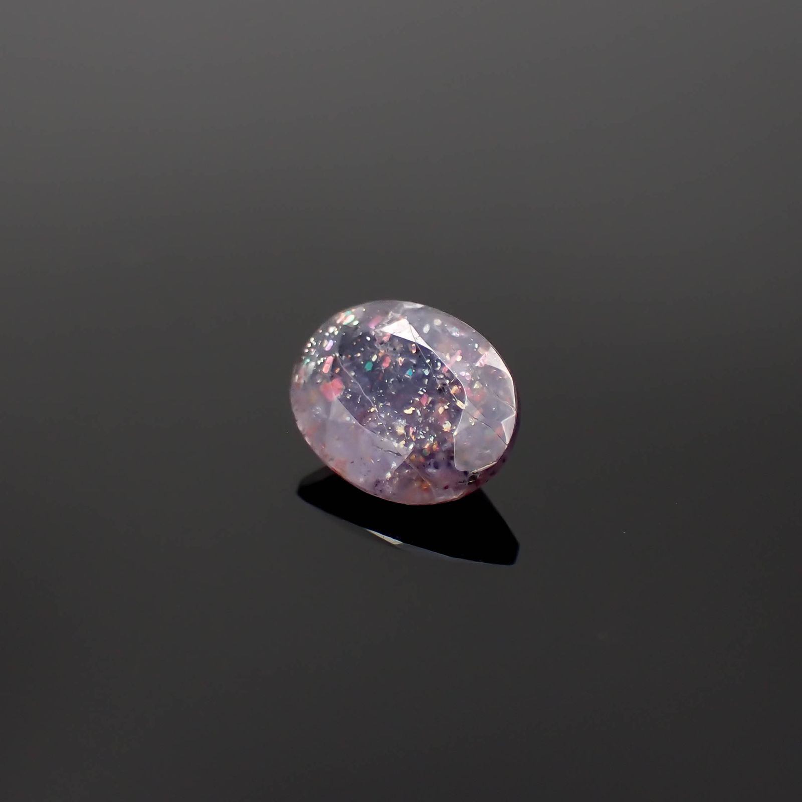 ブラッドショットアイオライト インド産 1.41ct[230622534]9.3x7.1mm前後