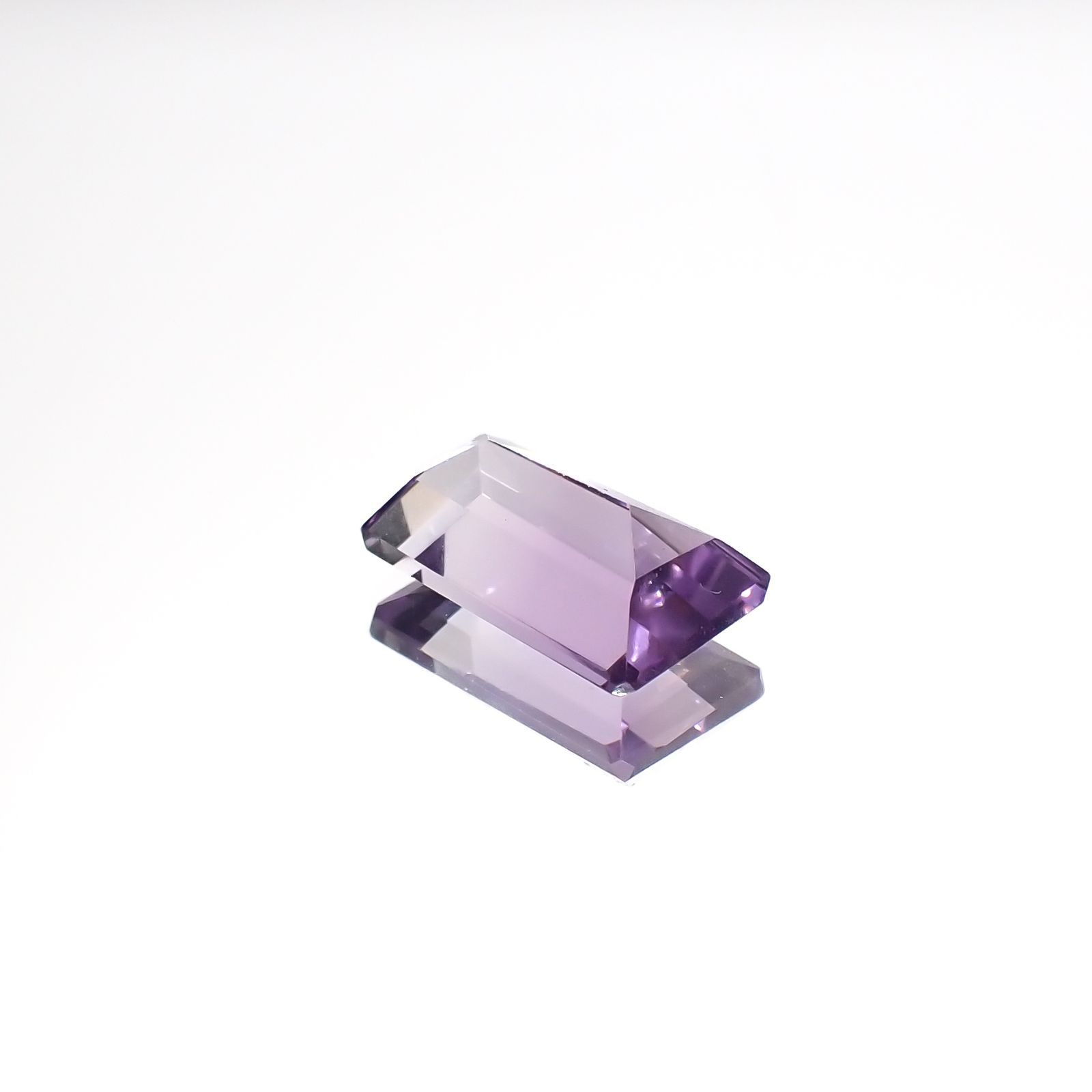 アワーグラスアメジスト モロッコ産 3.27ct[220917639]12.1x7.1mm前後