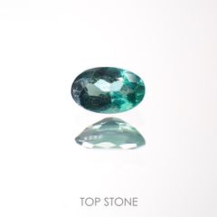 グリーンアパタイト(ノーブルモロキサイト)(宝石名アパタイト) マダガスカル産 0.22ct 識別済[211013528]4.8×3.1mm前後