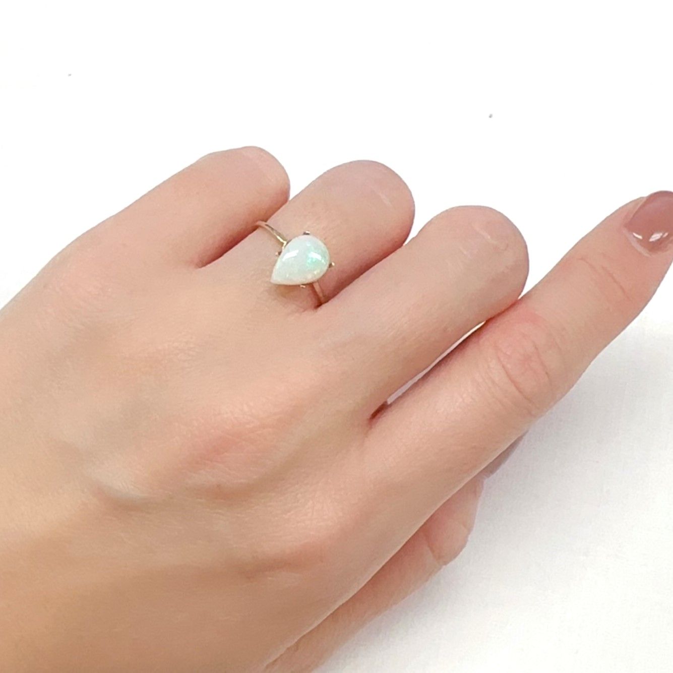 オパール オーストラリア産 1.01ct[240125289]10x7mm前後