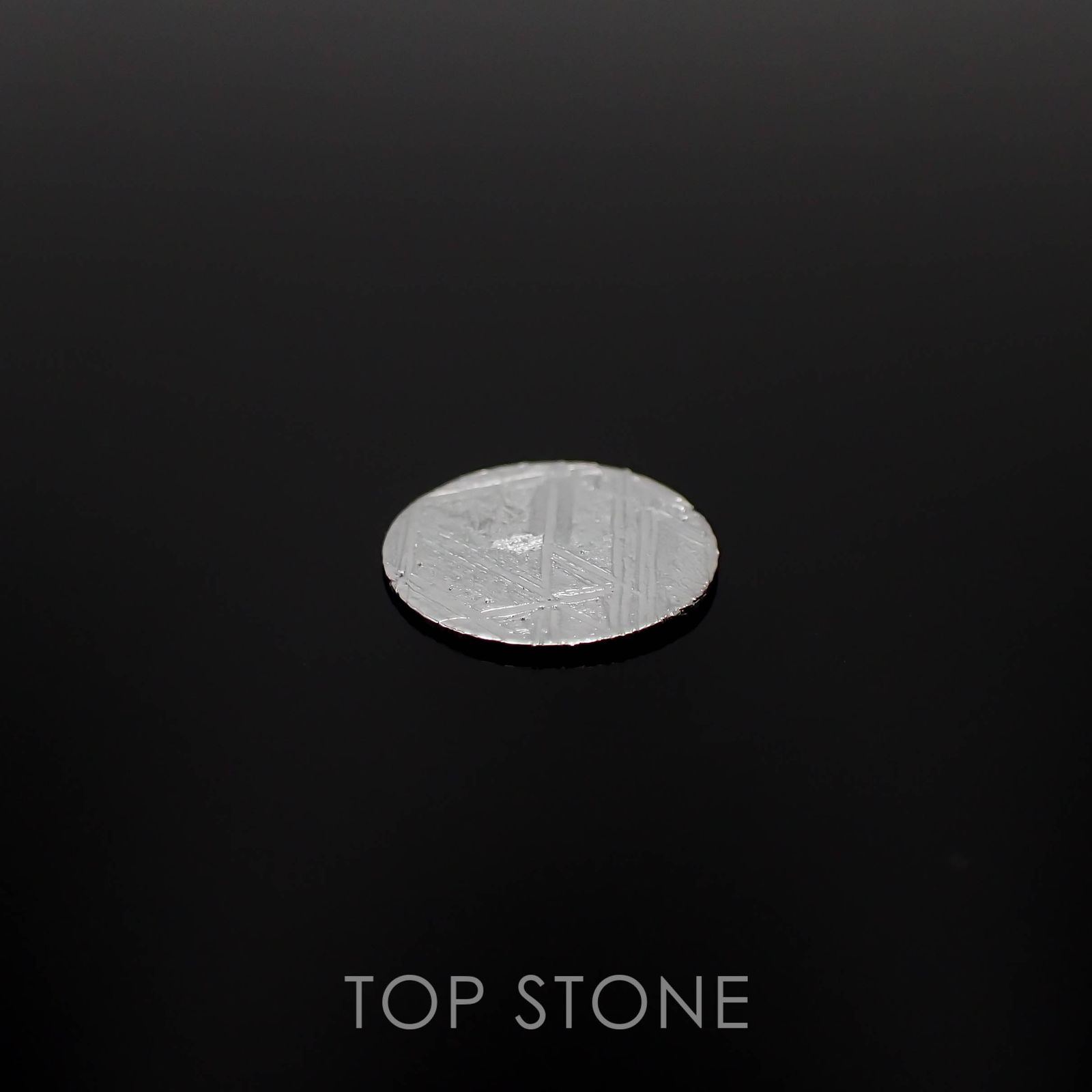 ムオニナルスタ隕石 発見地：スウェーデン 1.28ct[230320896]9.9x9.7mm前後