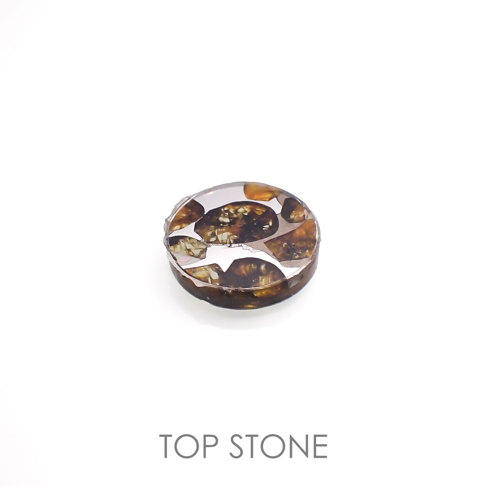 パラサイト隕石Sericho トリプレット 発見地：ケニア 3.97ct[220114158]12.3x12.3mm前後