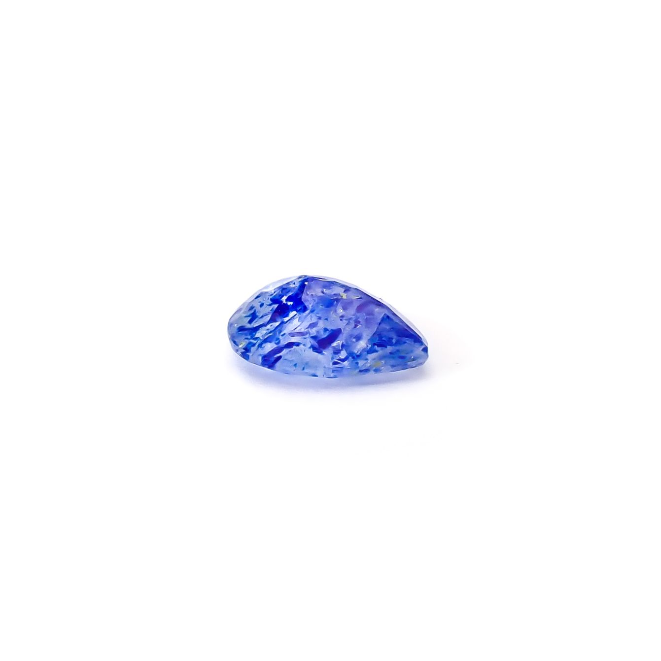 ラズライトインソーダライト フルオレッセンス アフガニスタン産 0.73ct / 8x6.2mm前後 [260431997]