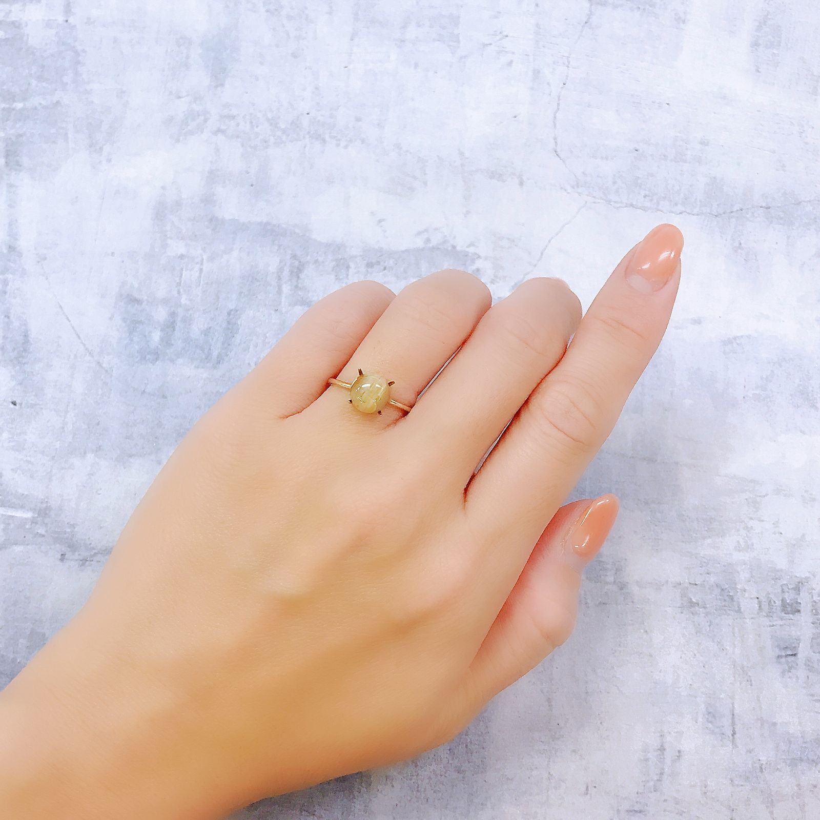 オパールキャッツアイ ブラジル・バイーア州産 1.60ct[220917857]7.9x7.8mm前後
