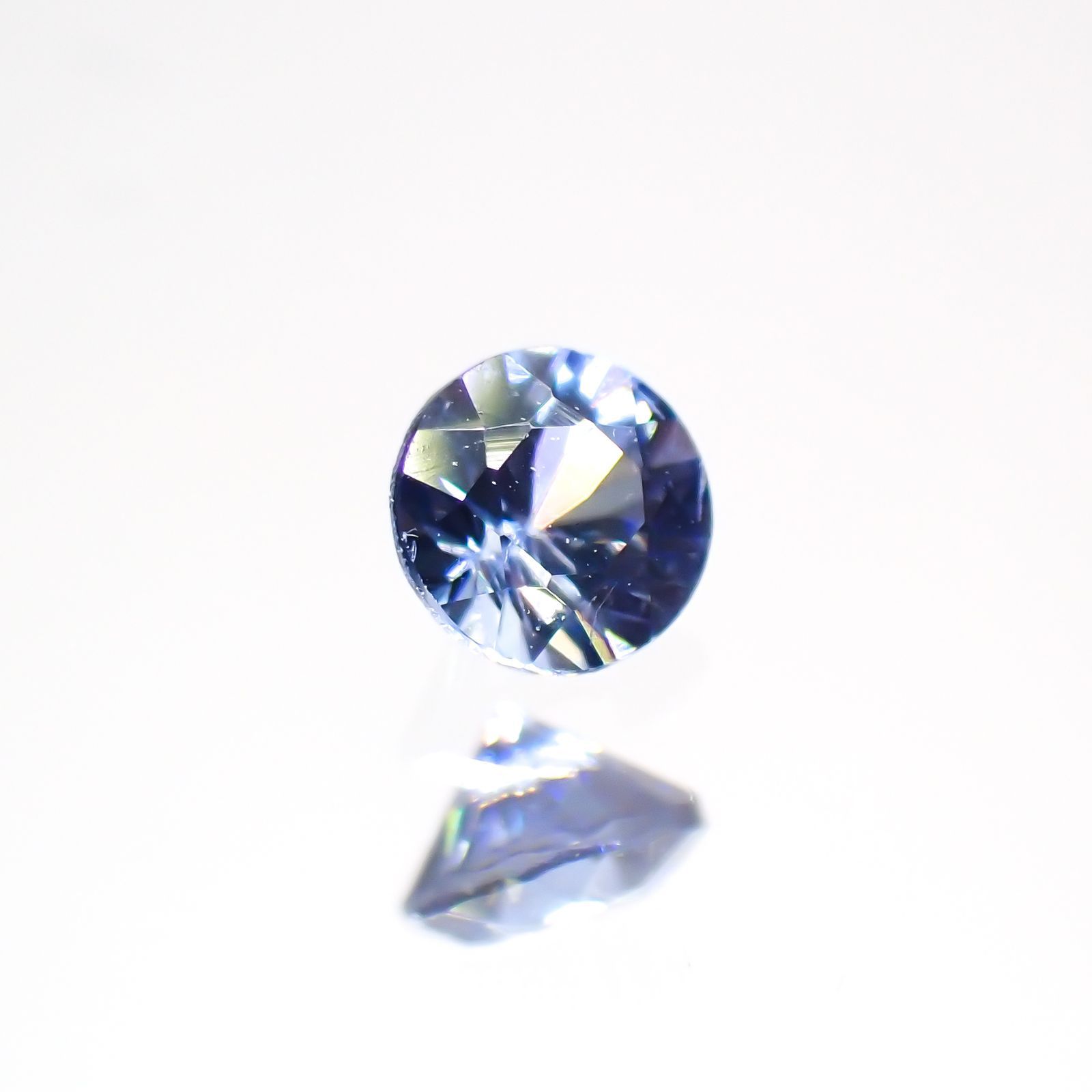 ベニトアイト(宝石名ベニトアイト)アメリカ・カリフォルニア州産 0.095ct 識別済[220114206]2.6x2.6mm前後