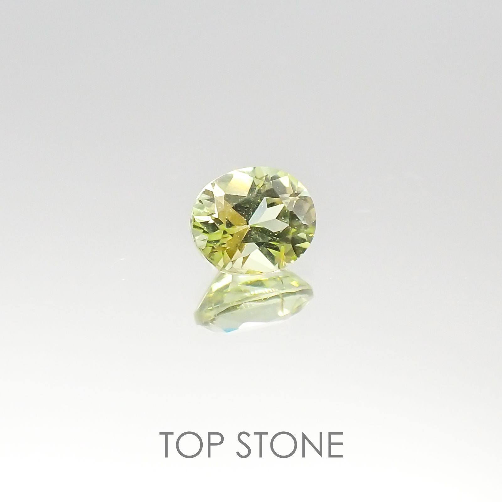 マリガーネット(宝石名ガーネット) マリ共和国産 0.56ct 識別済[20095656]5.1×4.3mm前後