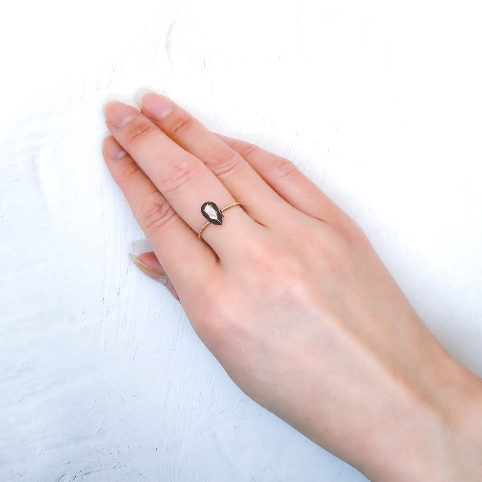 レインボーガーネット 日本・奈良県産 1.83ct / 9.3x5.6mm前後 [260432089]