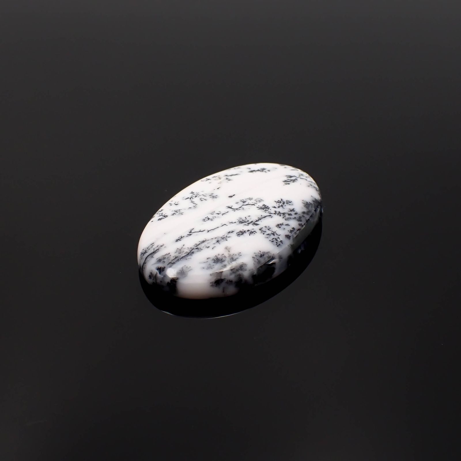 デンドリチックオパール ブラジル産 39.46ct[230722764]37x24.5mm前後