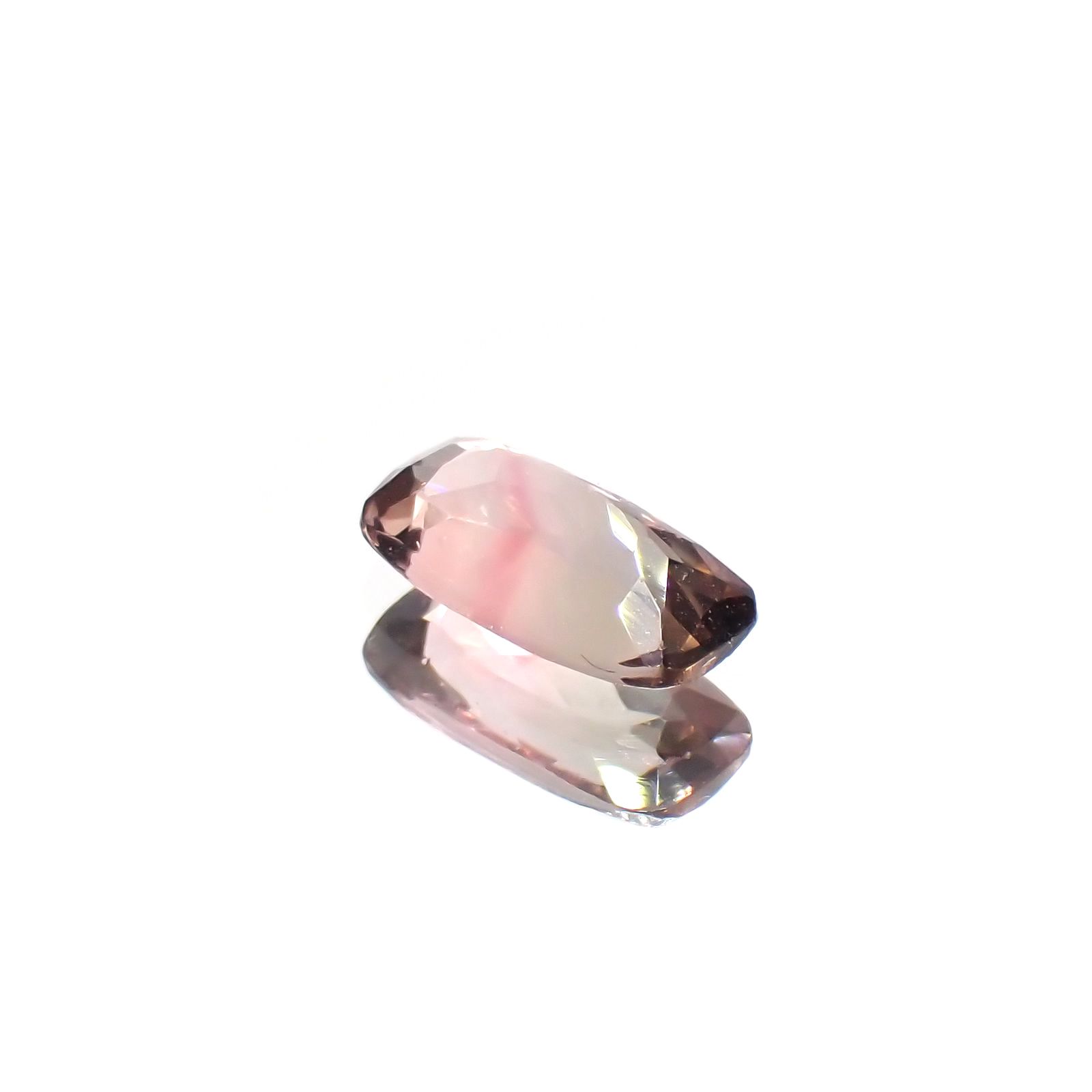 バイカラートルマリン(宝石名トルマリン)コンゴ産 1.22ct 識別済[250114998]9.1x4.9mm前後