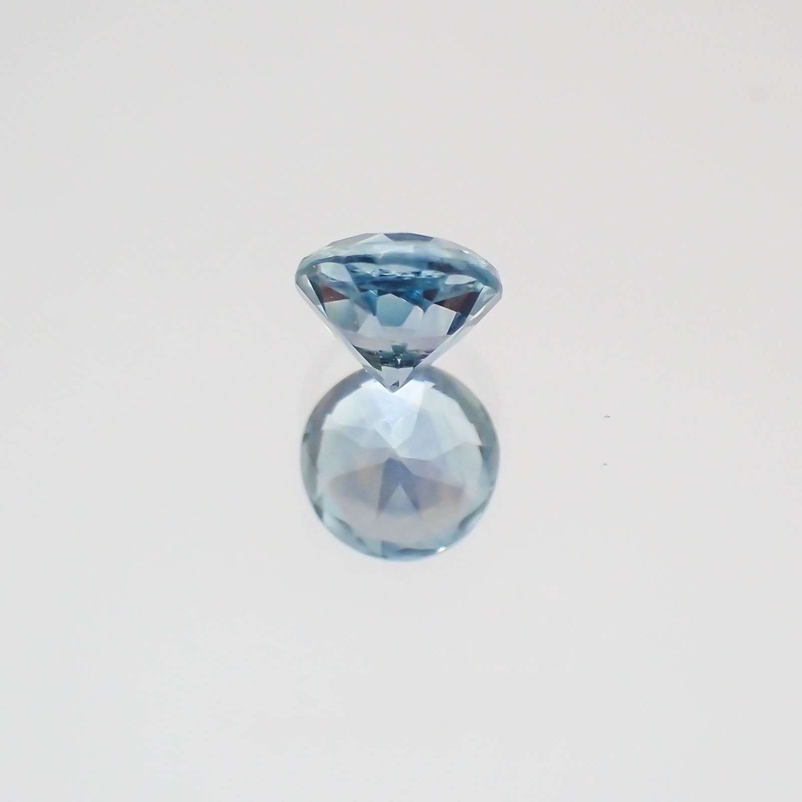 モンタナサファイア アメリカ産 ルース 0.24ct[21029912]3.5×3.5mm前後