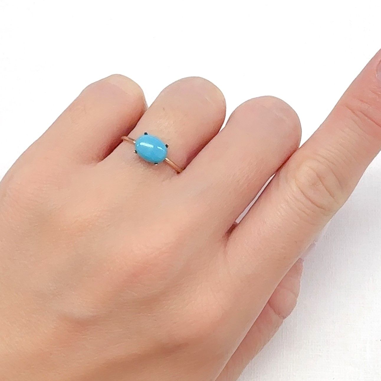 ターコイズ アメリカ・アリゾナ州キングマン産 1ct[240627858]8.1x6.2mm前後