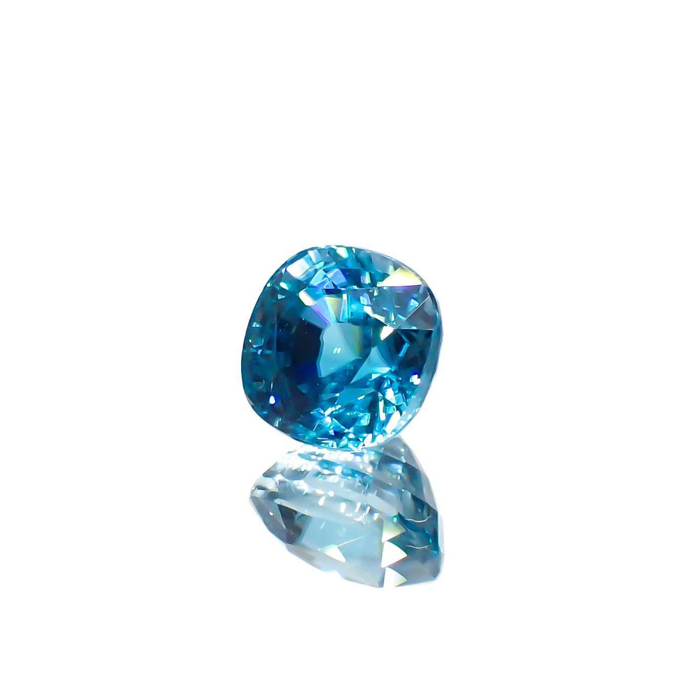 ラタナキリブルージルコン カンボジア産 2.68ct[220917933]6.7x6.6mm前後