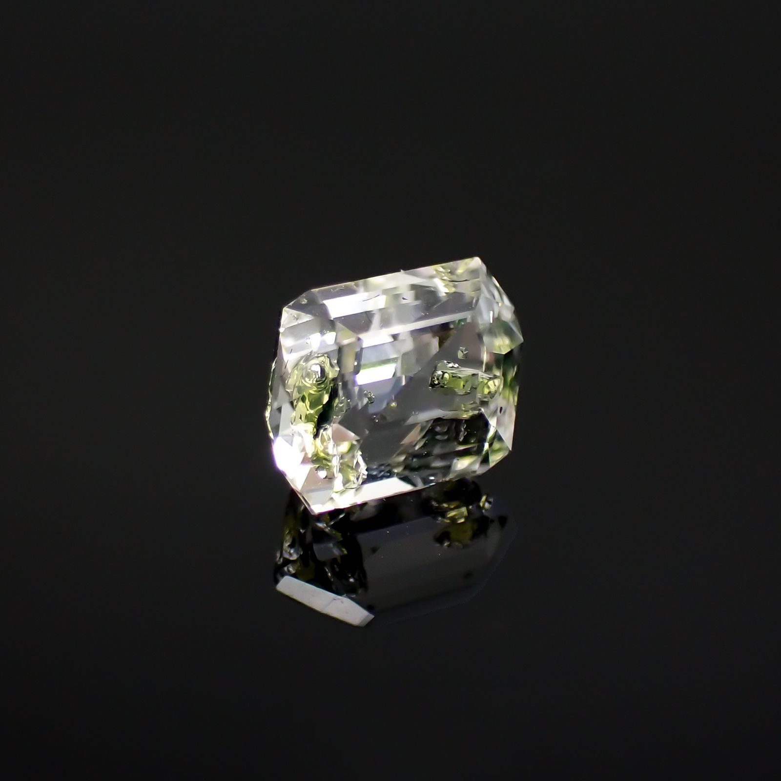 ◇カスタムカット◇オイルインクォーツ パキスタン産 0.95ct[240218533]7.2x5.9mm前後