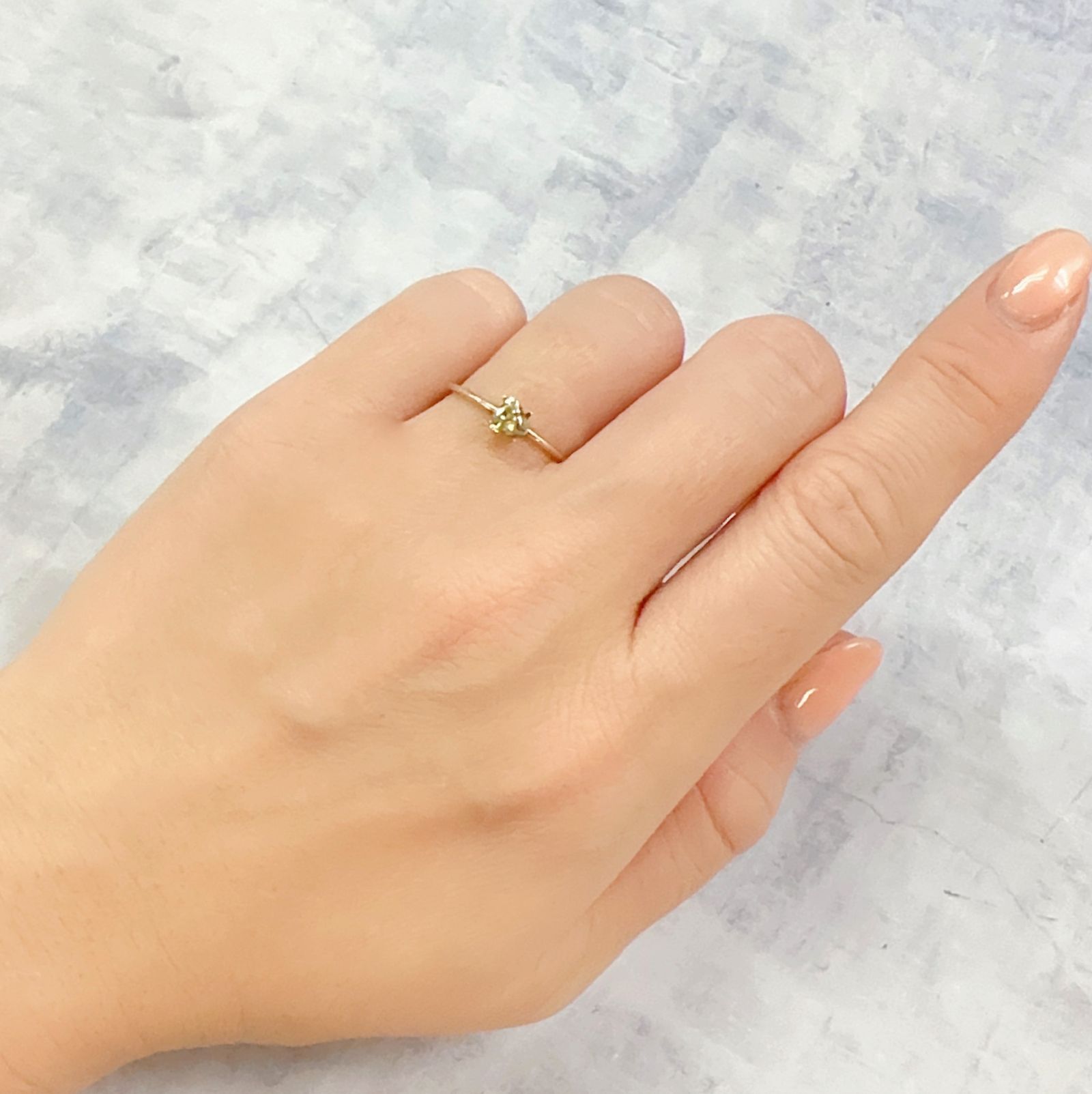 シンハライト スリランカ産 0.32ct[230119778]4.2x4.2mm前後