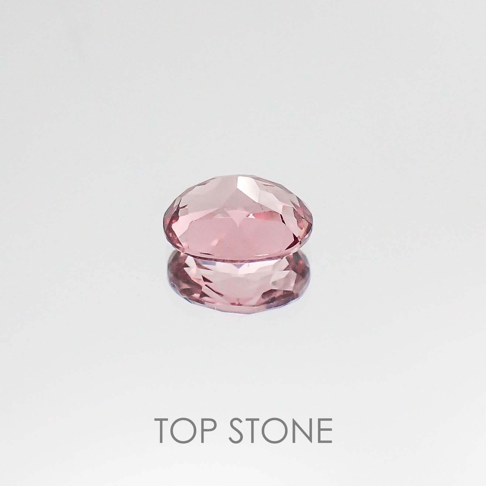 カラーチェンジマラヤガーネット タンザニア産 ルース 1.43ct[20074276]7.6×6mm前後