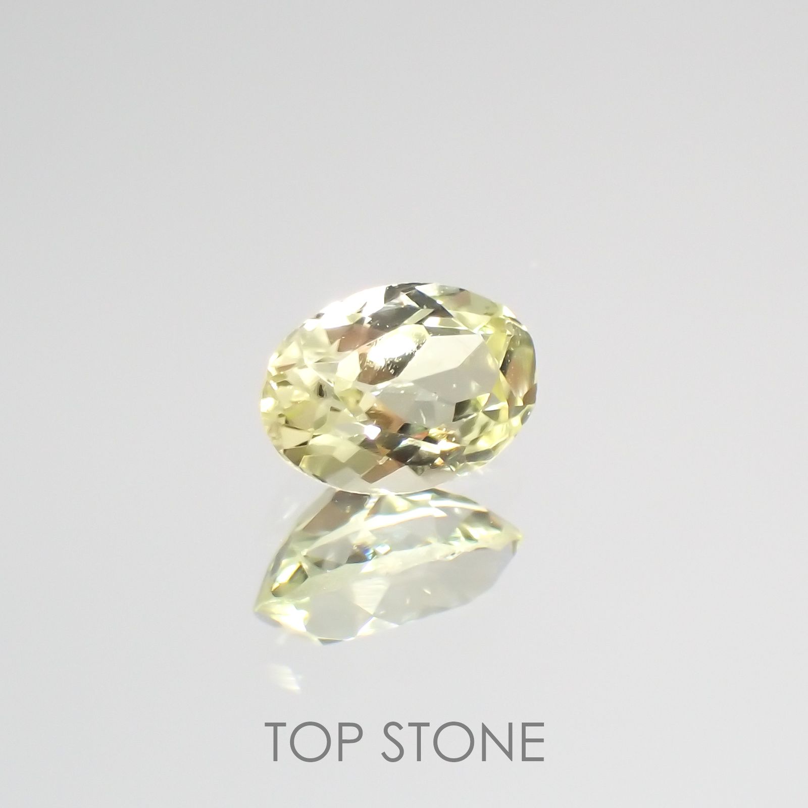 シリマナイト インド産 ルース 0.52ct[210810687]6×4mm前後
