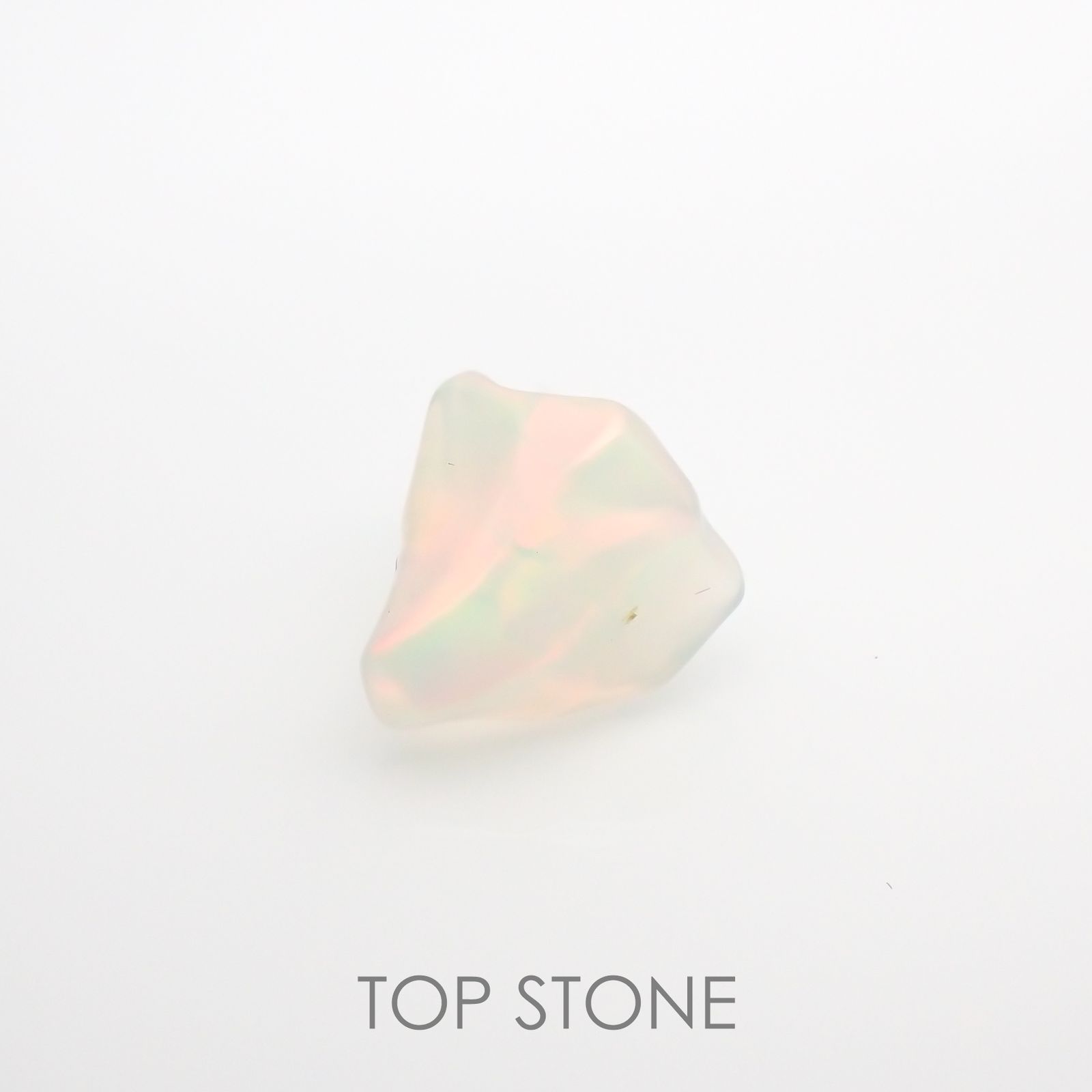 ◇バロック型◇エチオピアオパール(宝石名オパール) エチオピア産 4.51ct 識別済[210813176]13.5×12.9mm前後