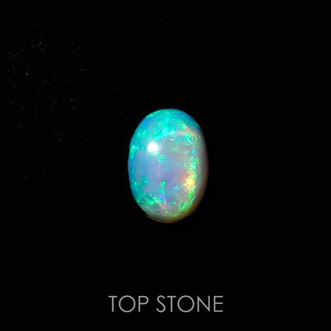 クリスタルオパール(宝石名オパール)オーストラリア産 0.86ct 識別済[220717008]7.5x5.2mm前後