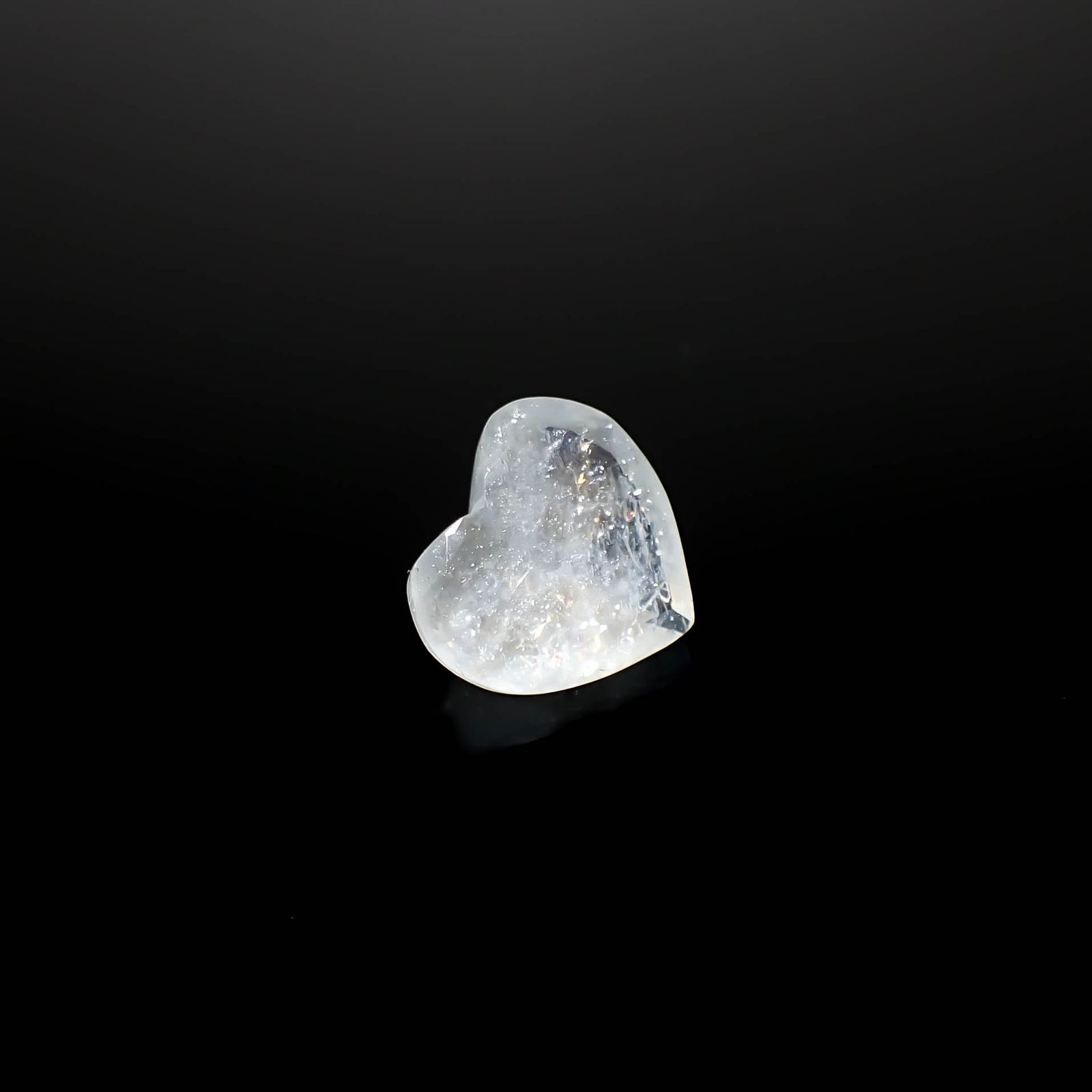 イリデッセンスアクアマリン ブラジル産 2.48ct [250730840]9.3x10.3mm前後