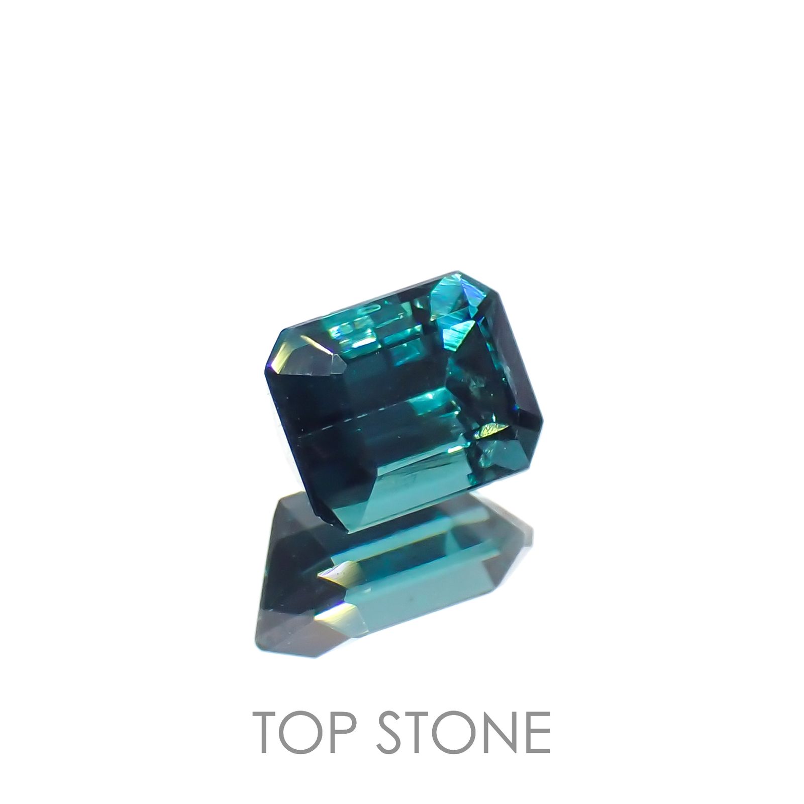 ブルートルマリン(宝石名トルマリン)アフガニスタン産 0.59ct 識別済[221219470]5.3x4.1mm前後