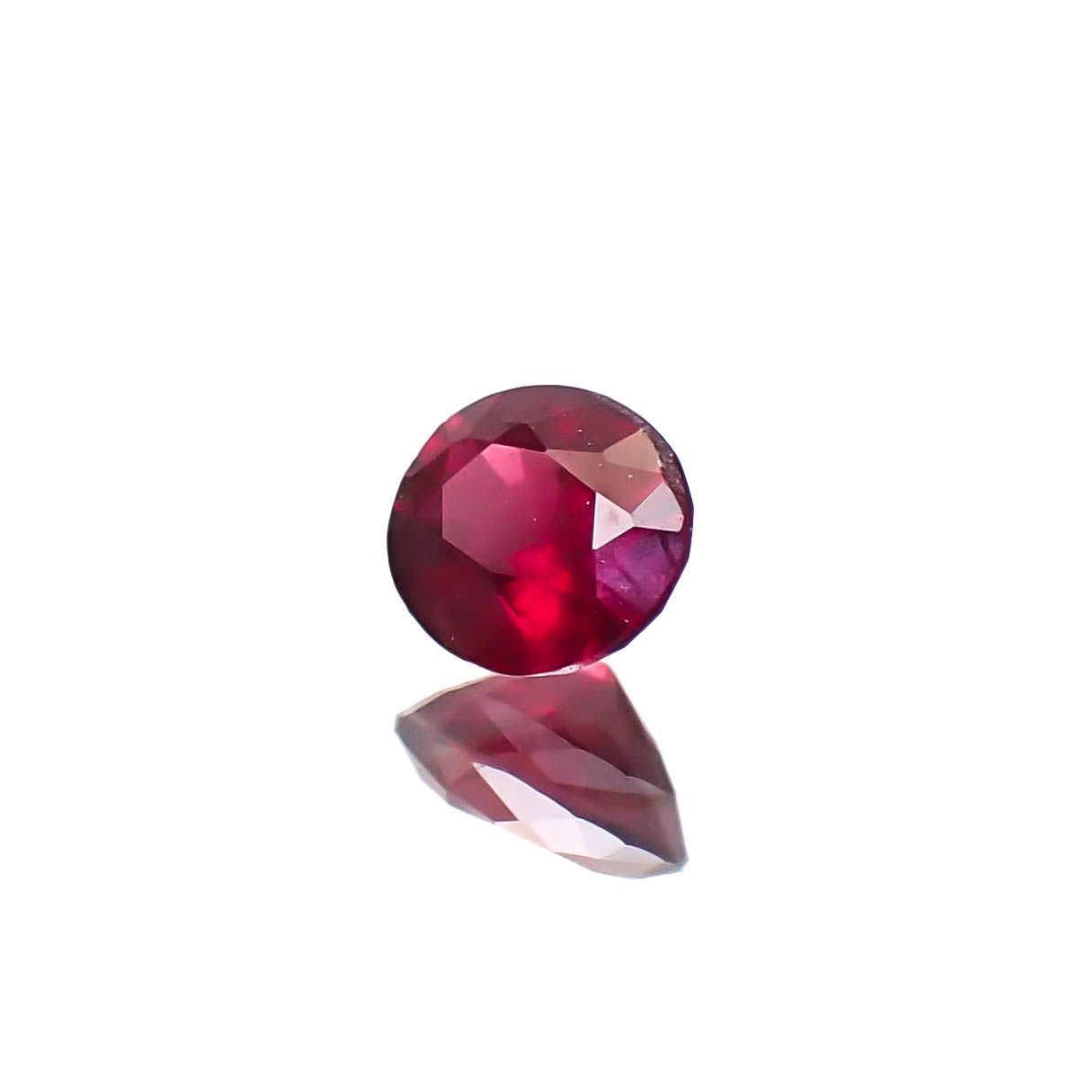 ルビー 非加熱 マダガスカル産 0.25ct [250630501]4x3.4mm前後