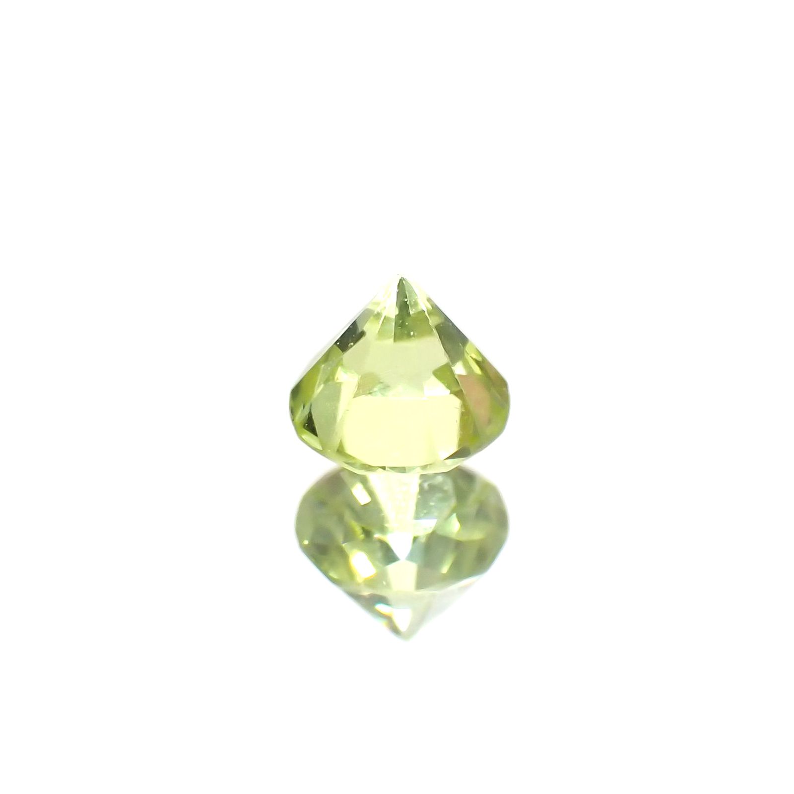パロットクリソベリル(宝石名クリソベリル)インド産 0.35ct 識別済[220114521]3.9x3.9mm前後