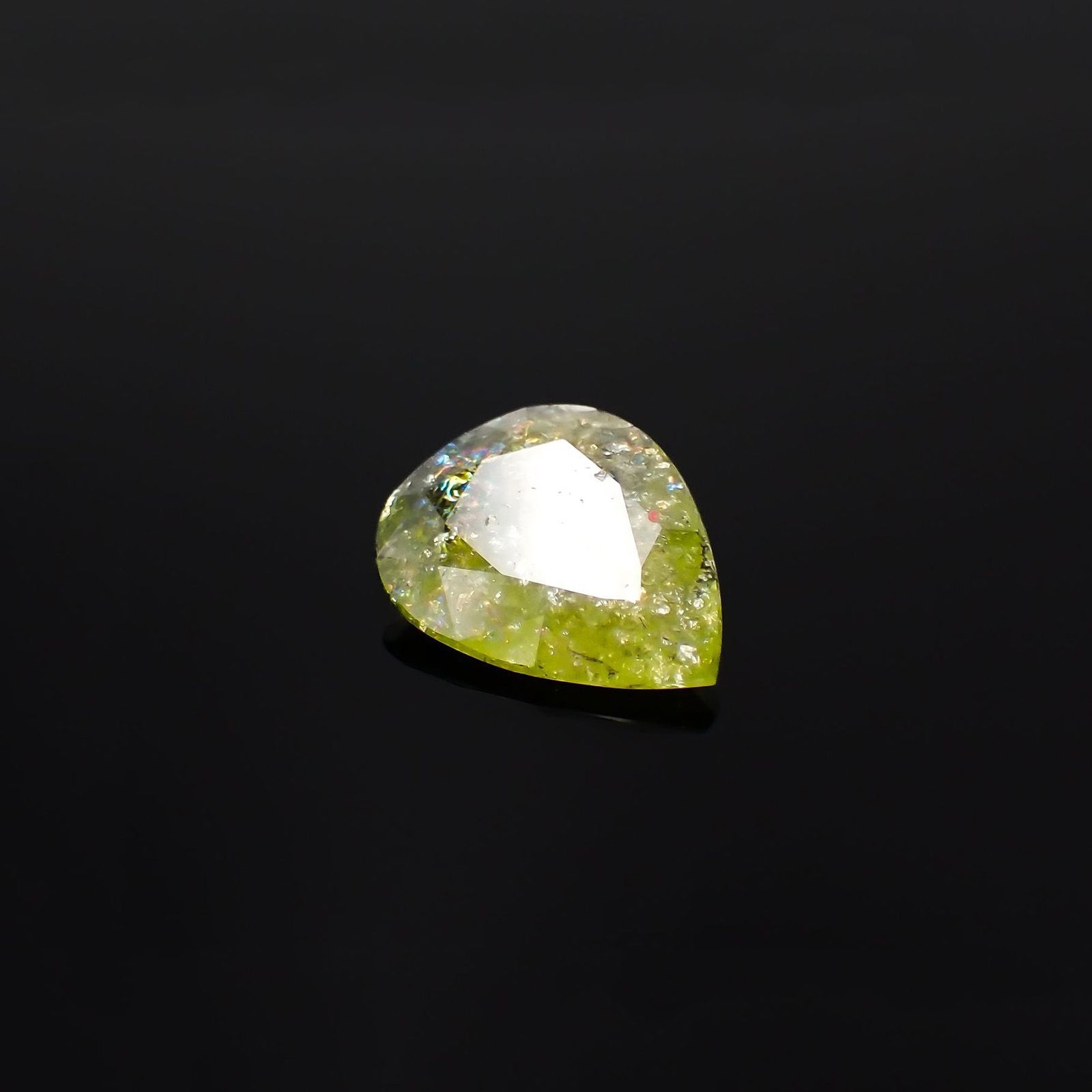 イリデッセンスクロムトルマリン(宝石名トルマリン)ケニア産 識別済 5.47ct / 16.7x12.6mm前後 [221119088]