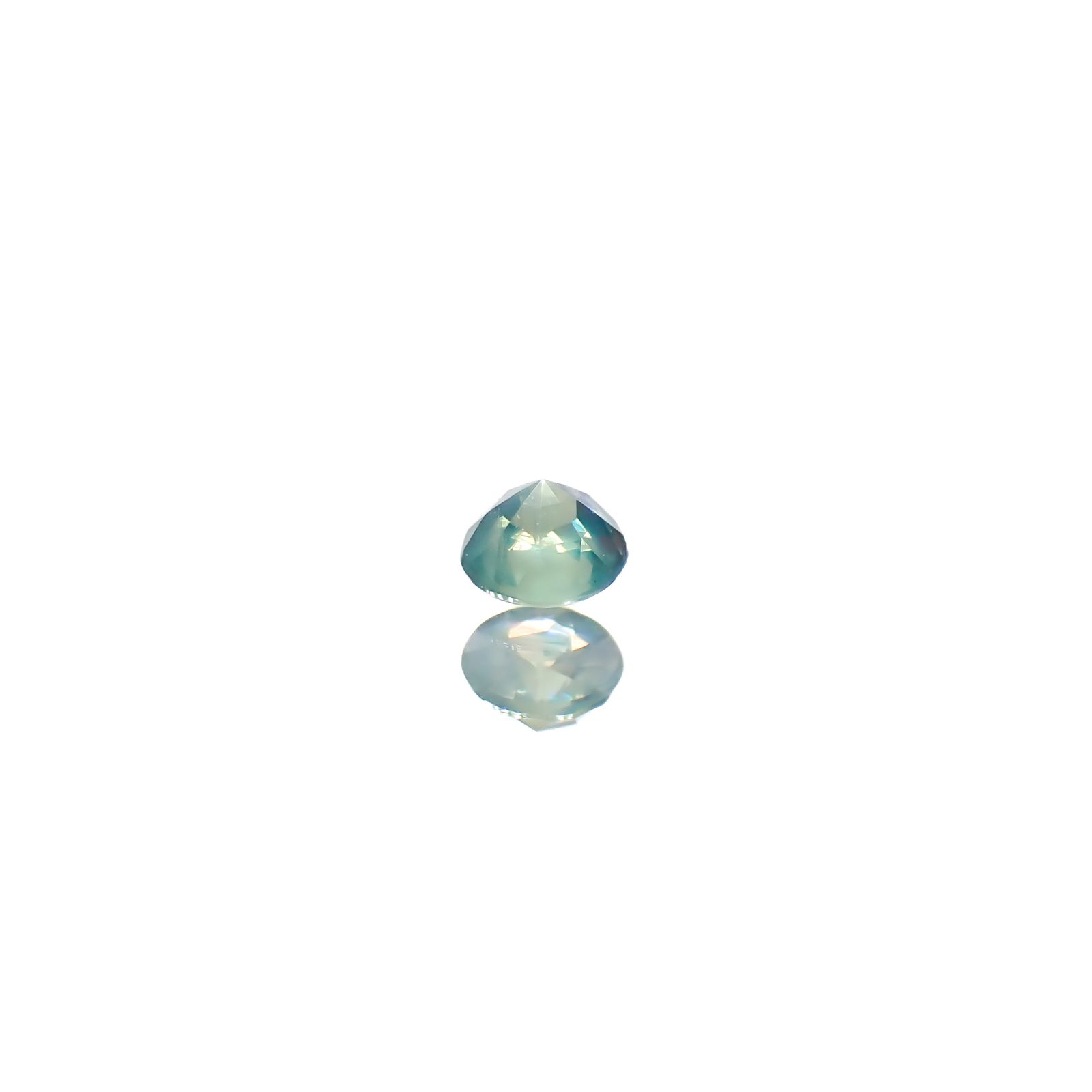 アレキサンドライトキャッツアイ ブラジル産/EmeraldMains社製 0.045ct[240527596]2.1x2.1mm前後