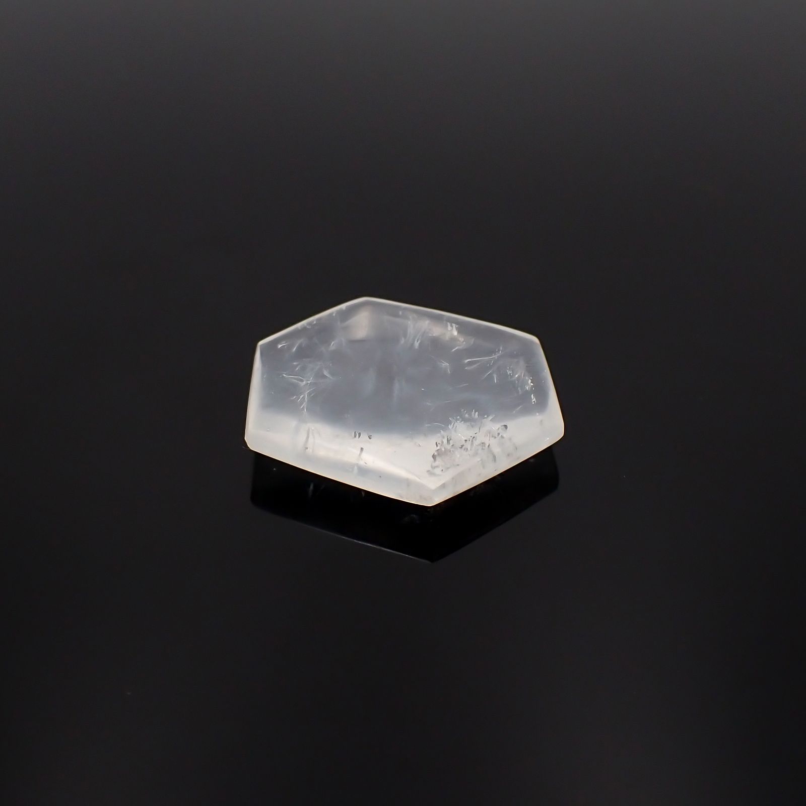 トラピッチェクォーツ 偏光板2枚付き コロンビア・ボヤカ産 20.66ct[230823250]23.2x20.9mm前後