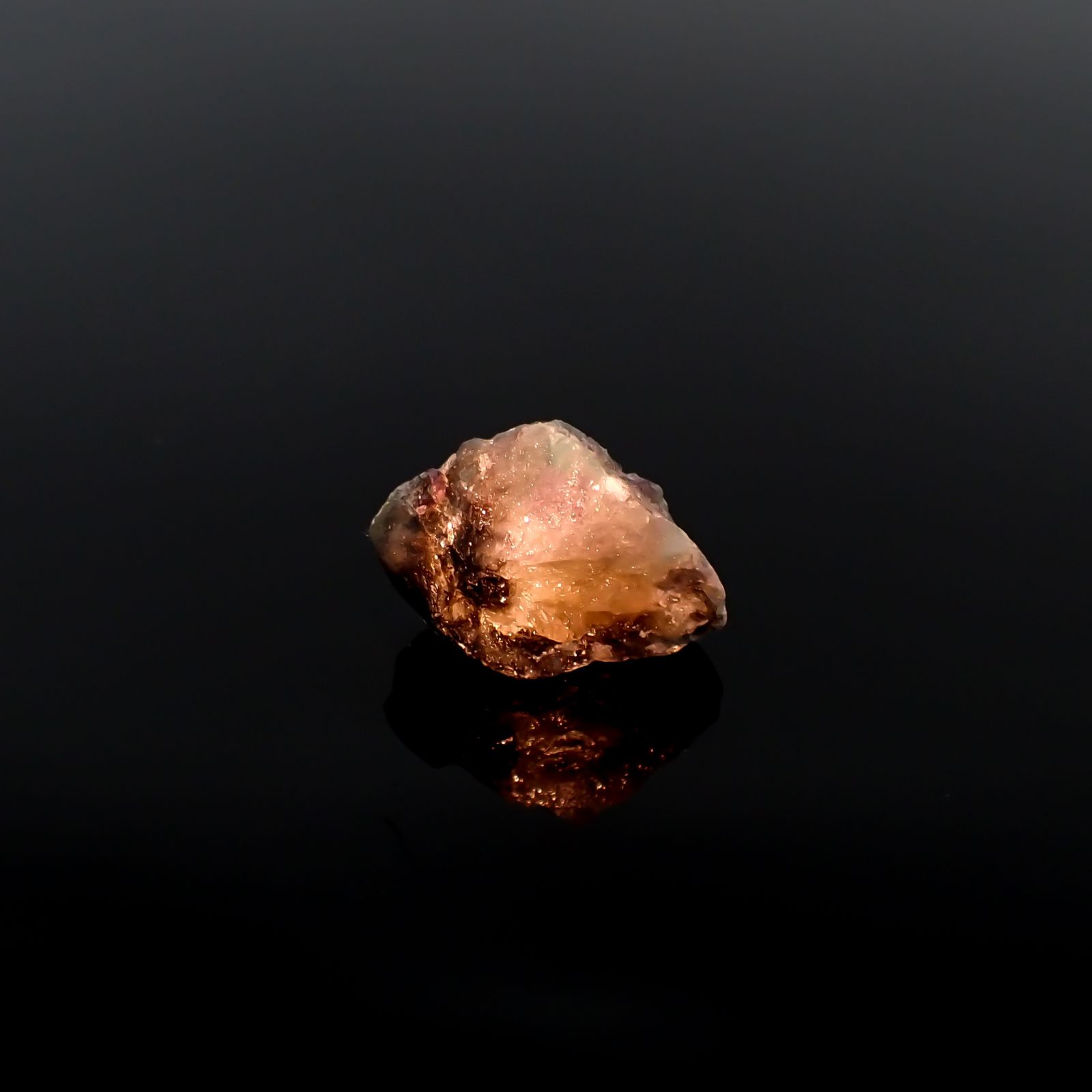 アレキサンドライト 原石 ロシア産 18.41ct[240427026]21.8x15mm前後