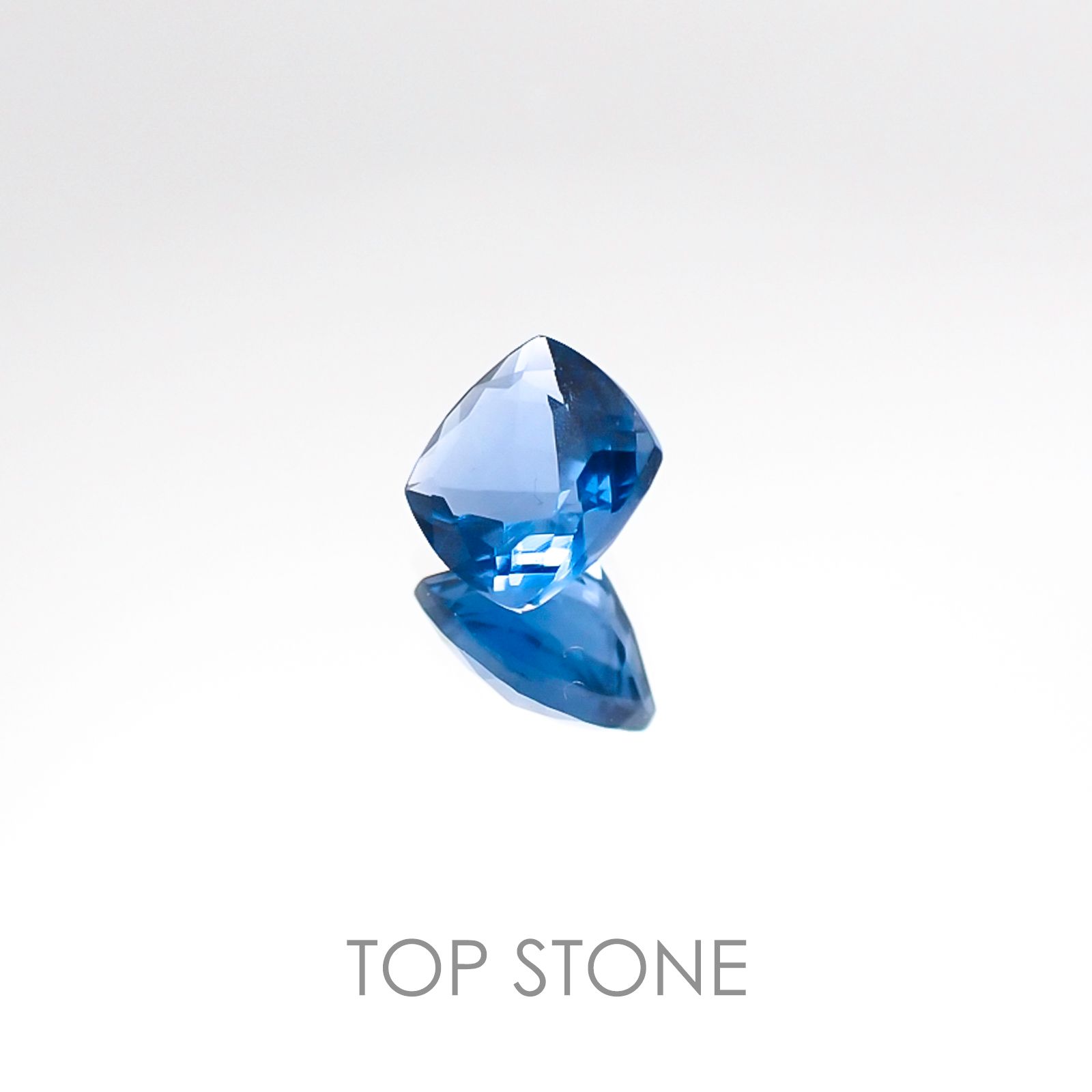 カラーチェンジフローライト ブラジル産 ルース 1.14ct[20106478]6.1×6.1mm前後