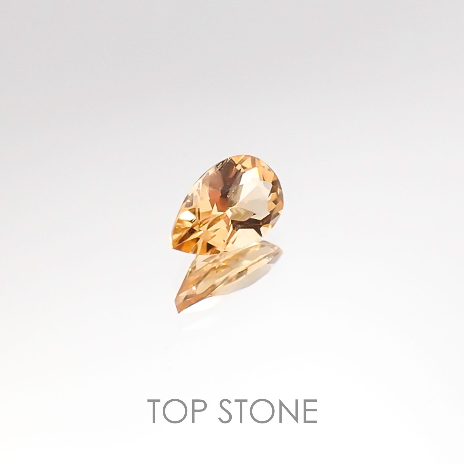 インペリアルトパーズ ブラジル産 ルース 0.52ct[20106518]6.5×4mm前後
