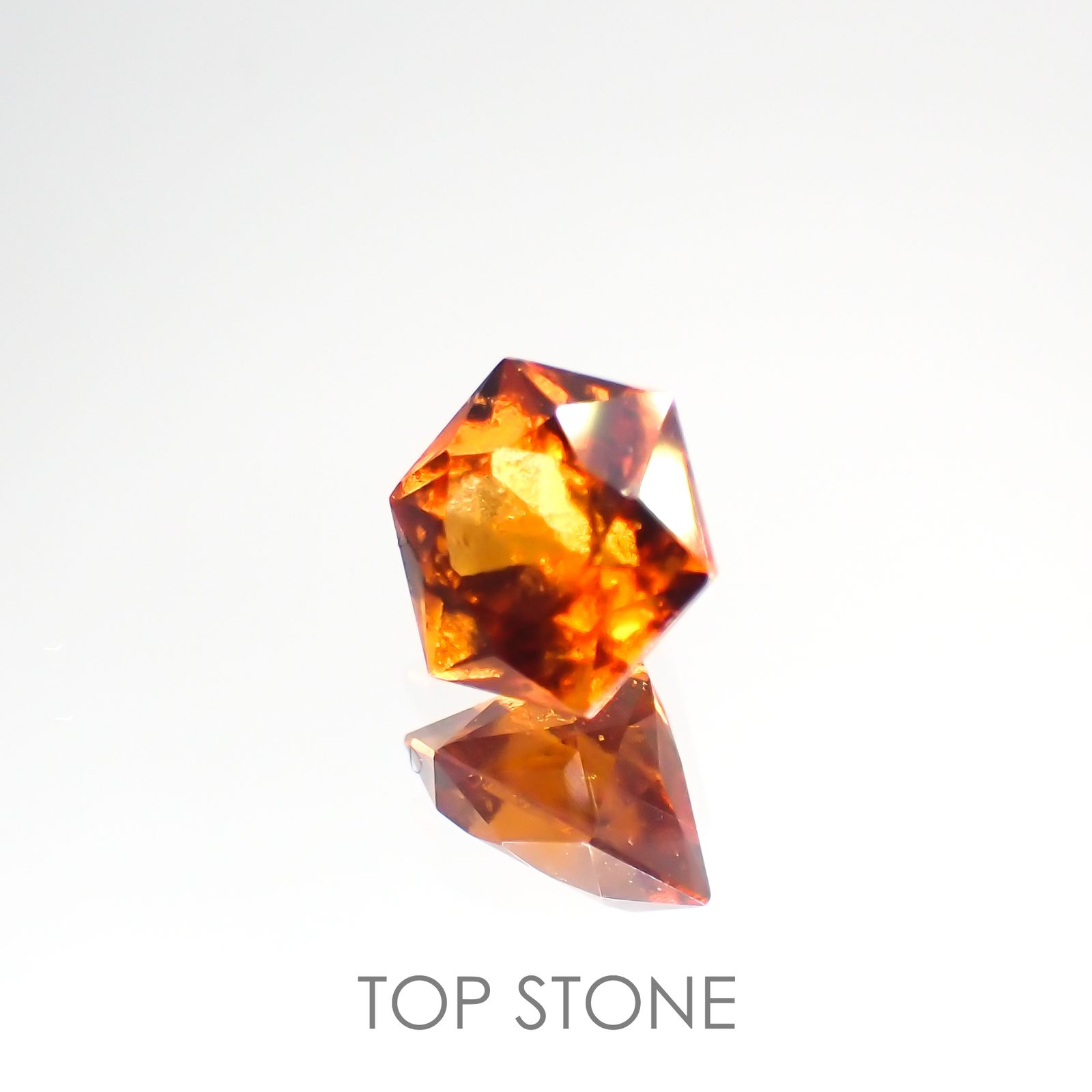 ◇ヘキサゴンカット◇ヘソナイトガーネット(宝石名ガーネット) スリランカ産 1.15ct 識別済[210912687]5.9×5.8mm前後