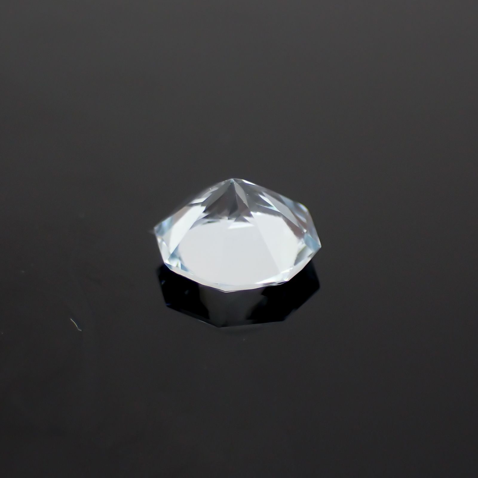 <ランダムセレクト1個販売> ◇オクタゴンカット◇アクアマリンSA(宝石名アクアマリン) ブラジル産 0.40ct前後 識別済[21029585]5×5mm前後